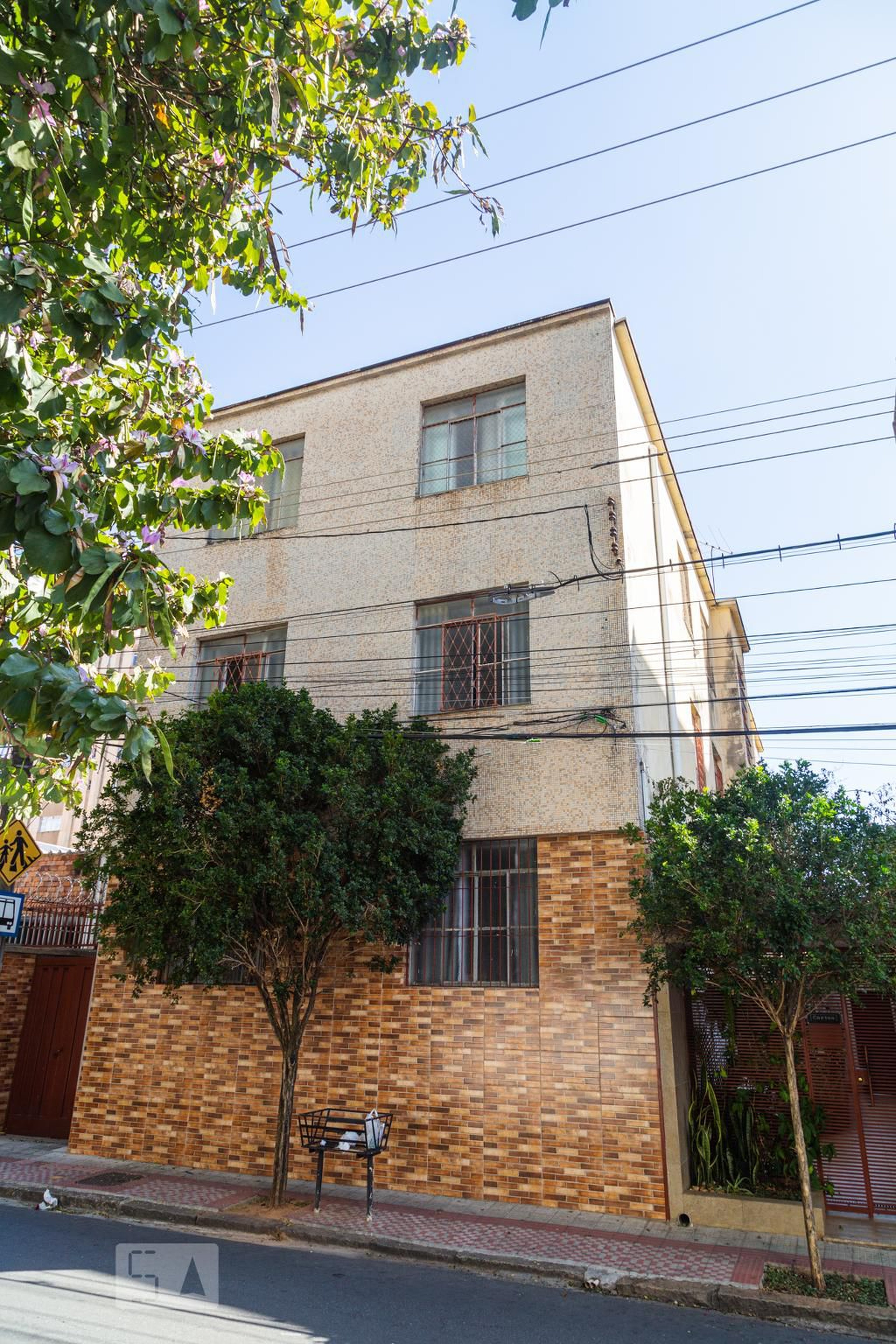 Fachada Condomínio em Rua Paulo Afonso, 592