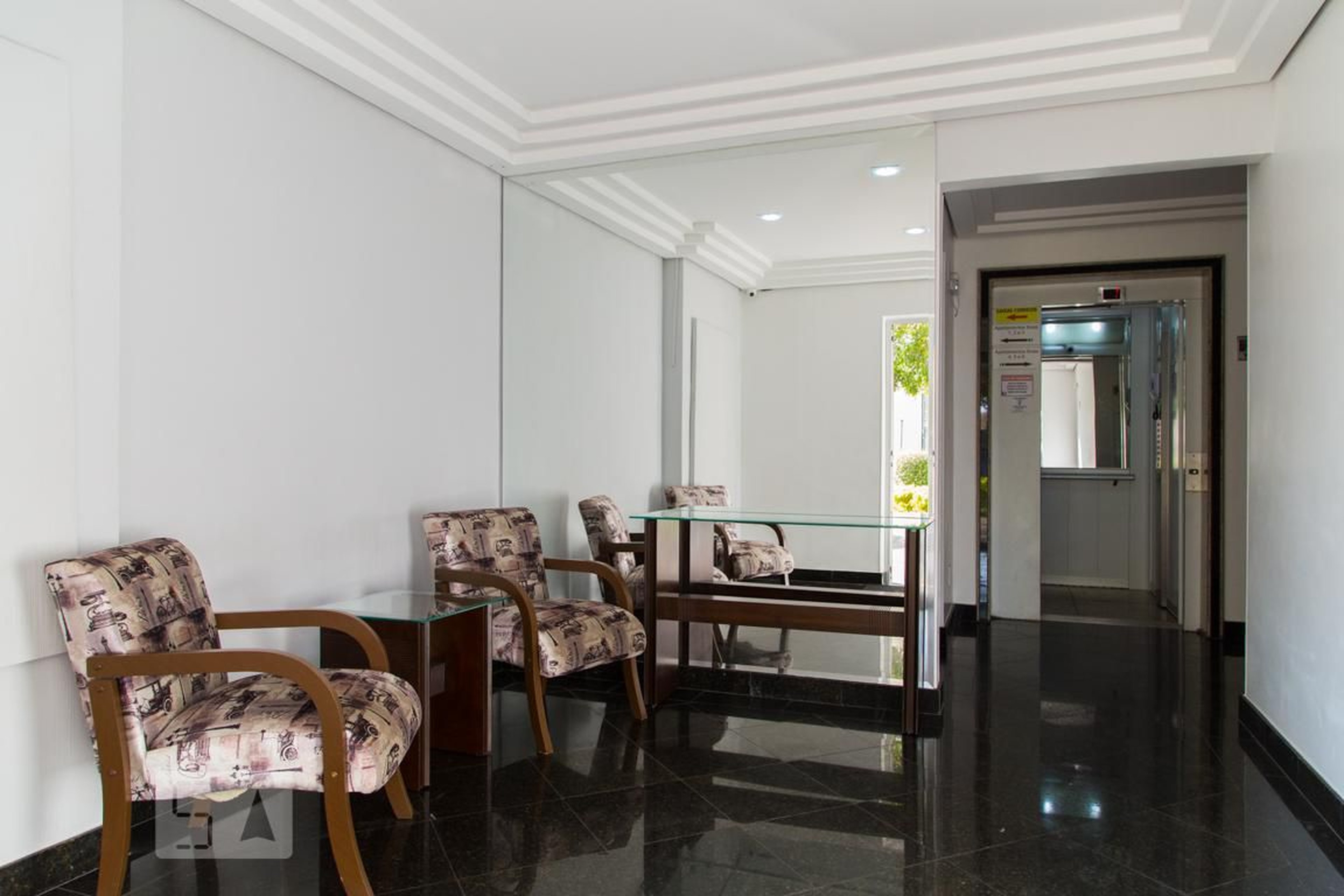 Hall de entrada - Ville D'France