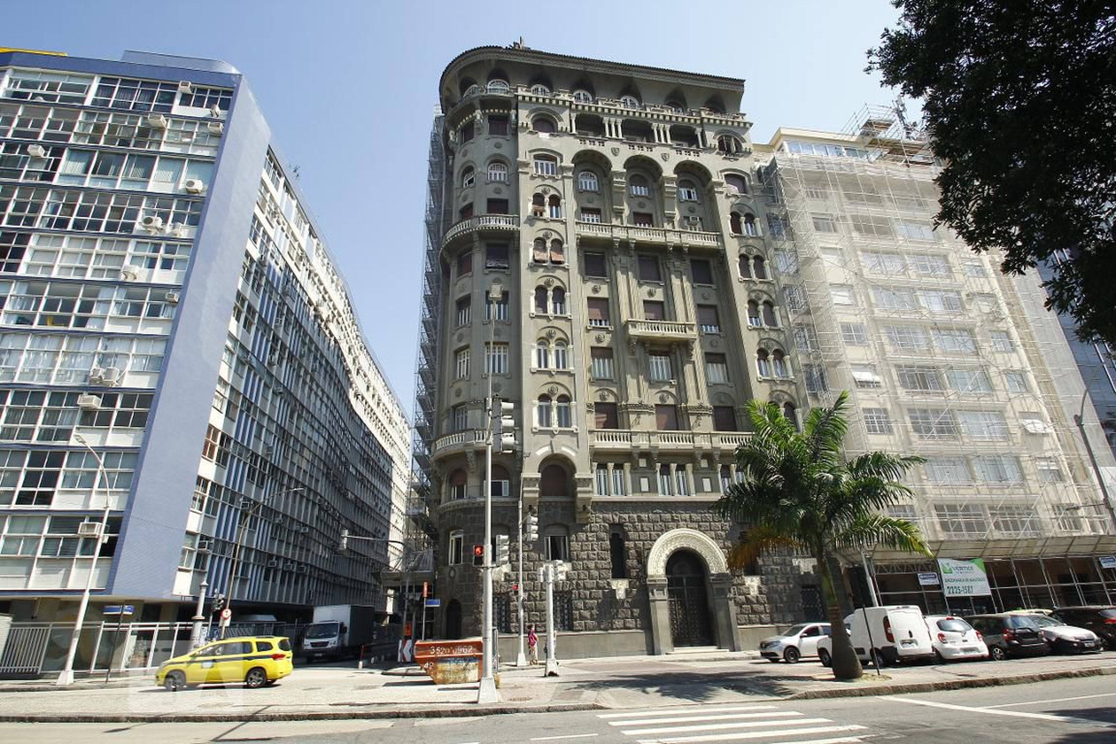 Fachada do Prédio Condomínio Seabra