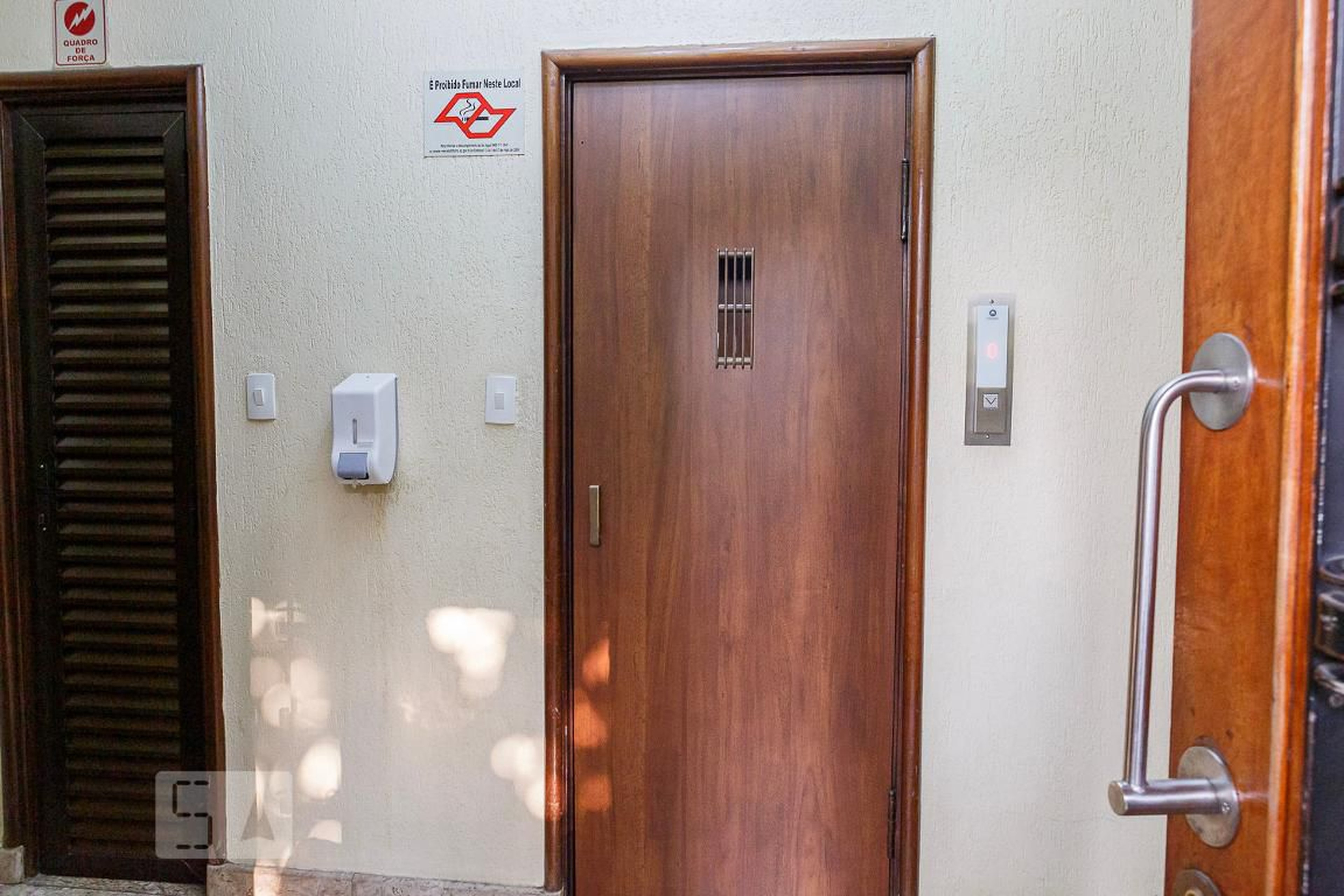 Elevador - 28 de Agosto