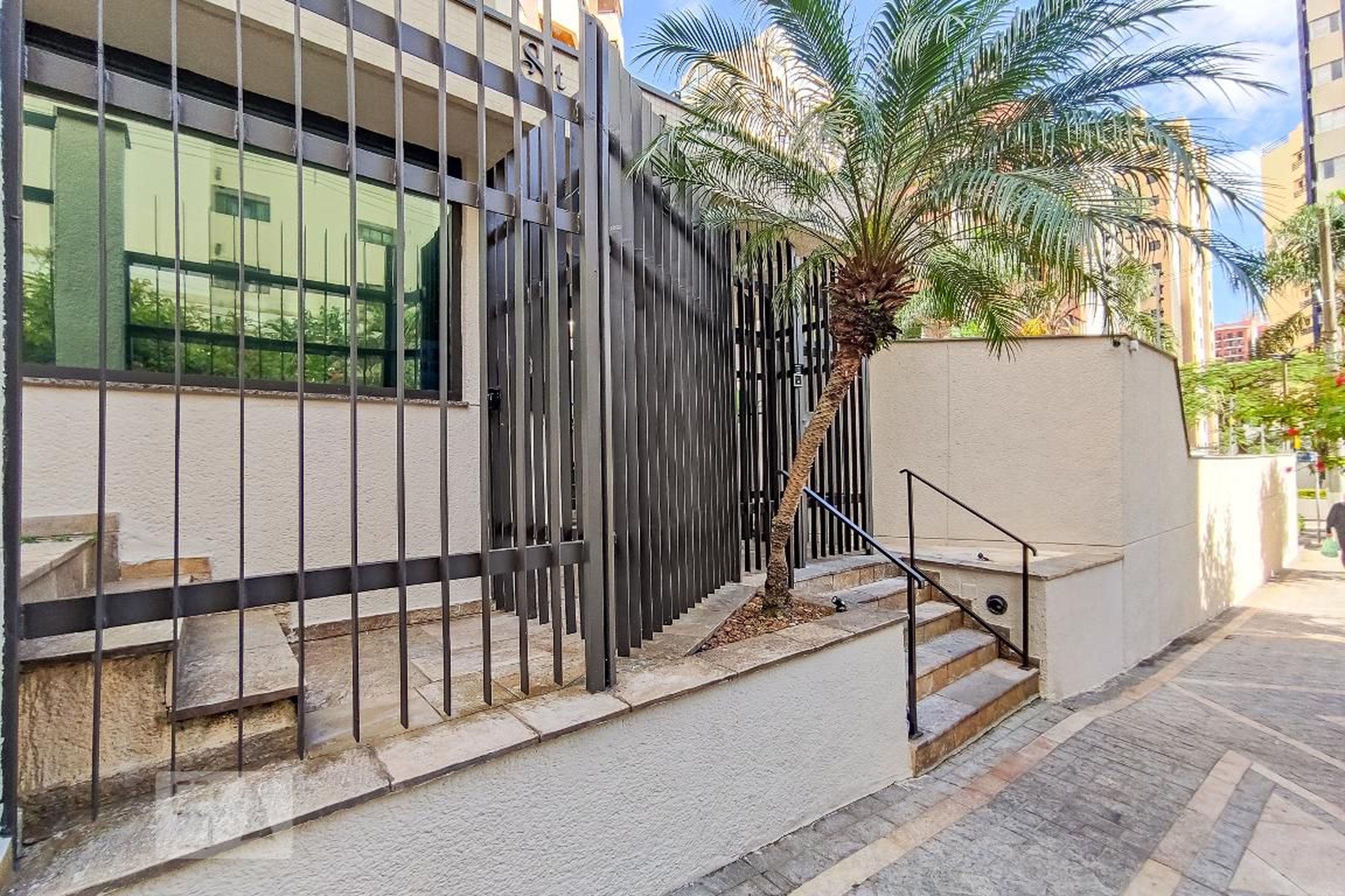 Fachada Condomínio Saint Louis