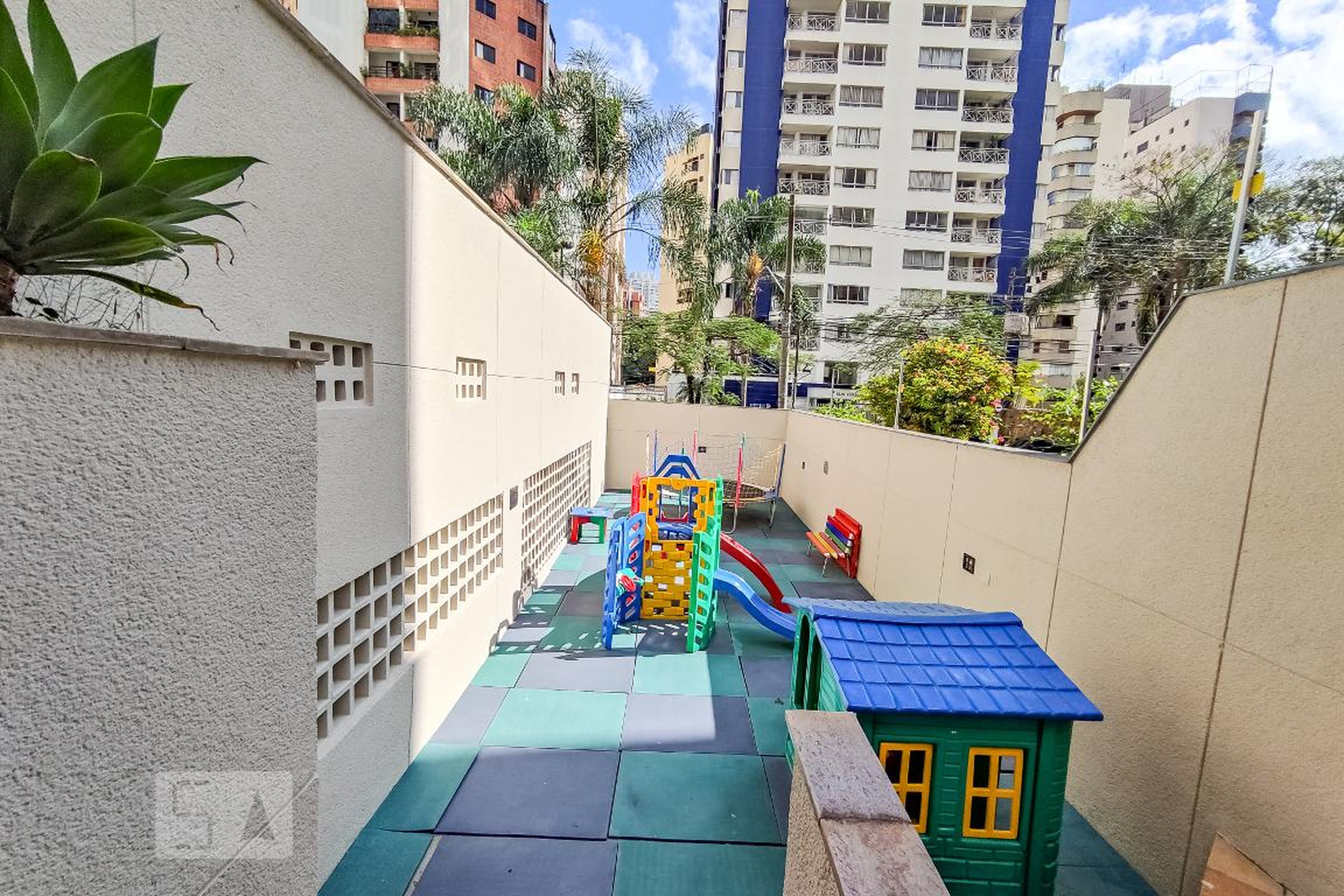 Playground - Saint Louis