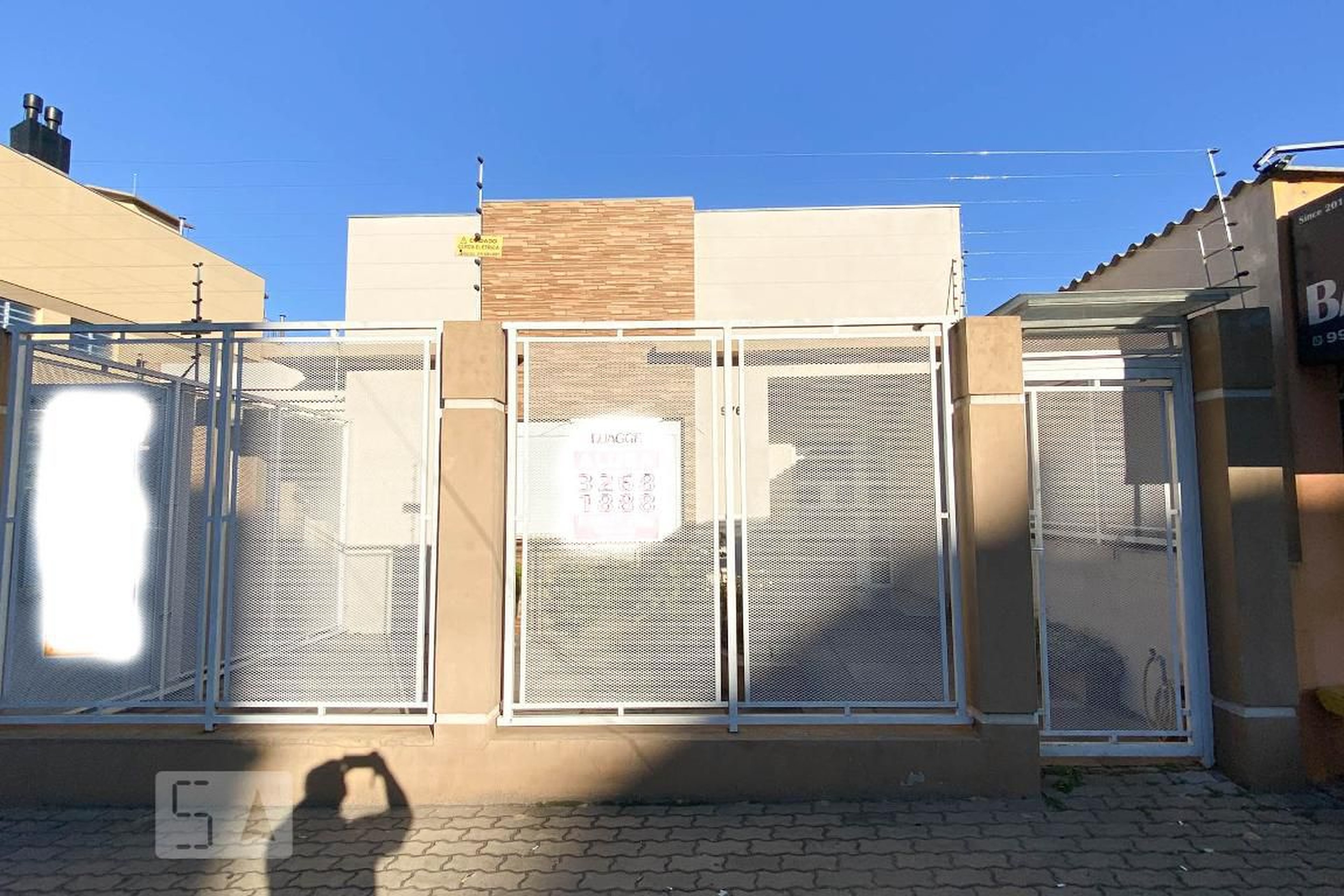 Fachada Condomínio em Rua Orfanotrófio, 976