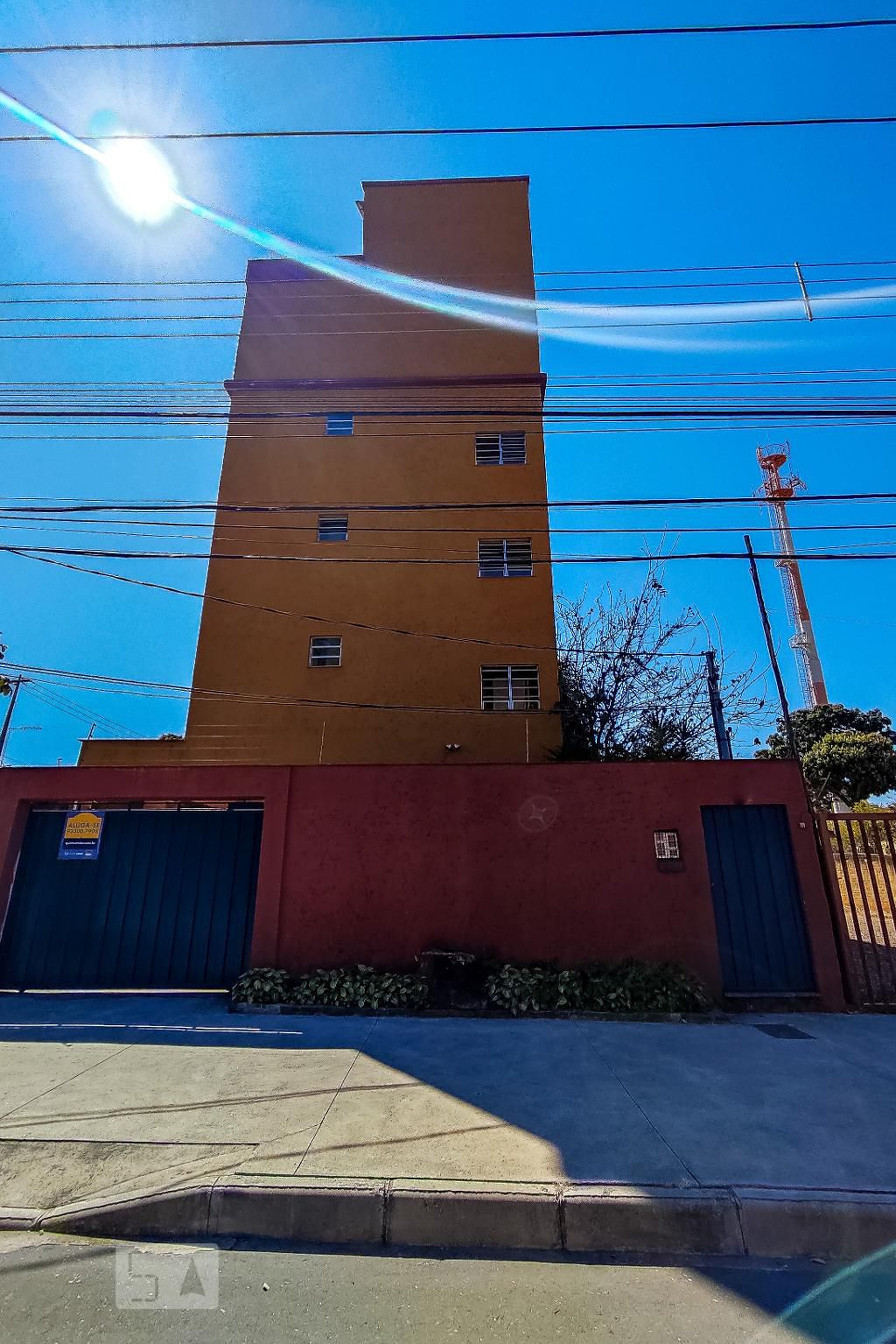 Fachada Condomínio em Rua Conceição do Pará, 982