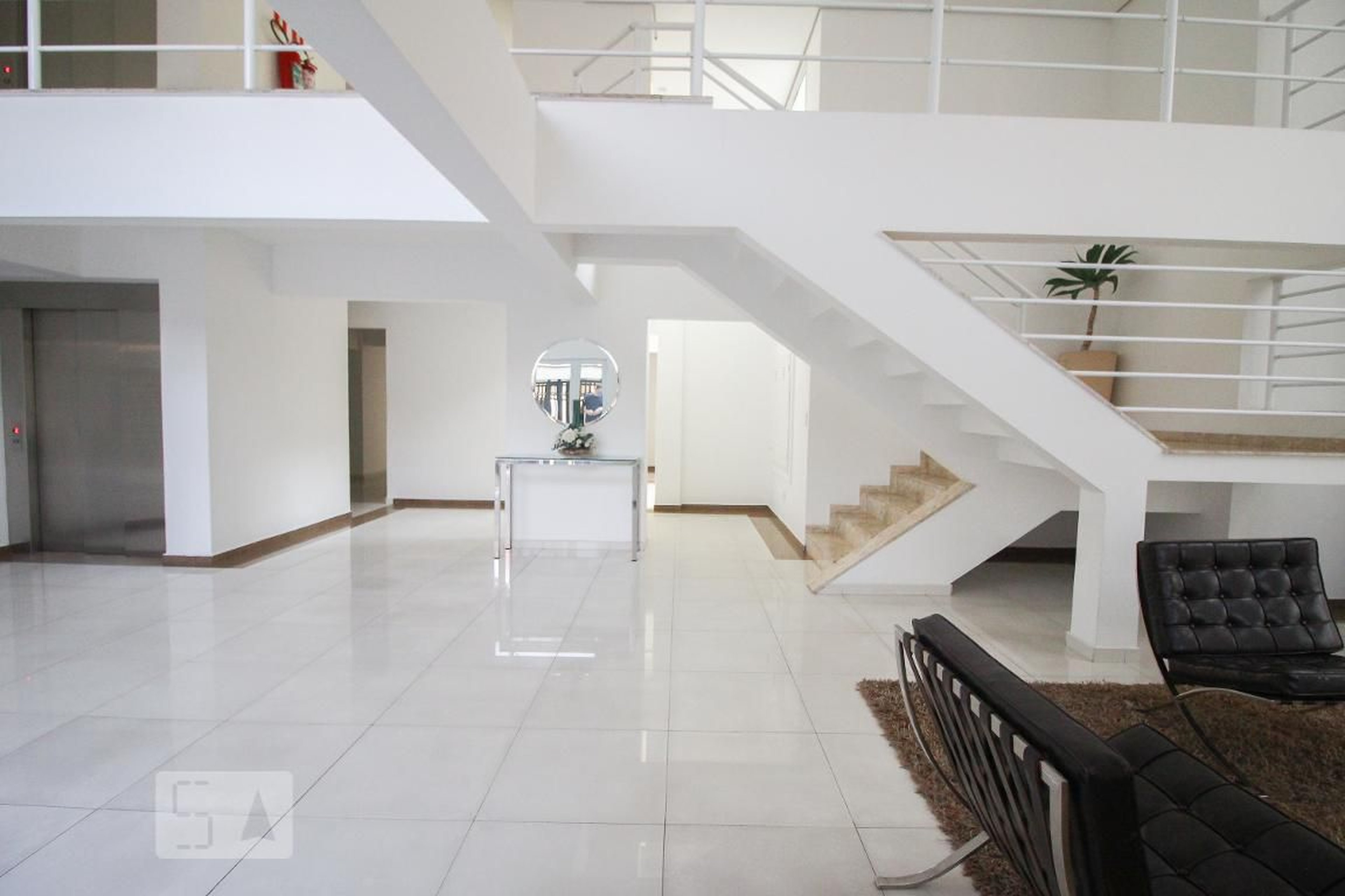 hall entrada - Overview Santana
