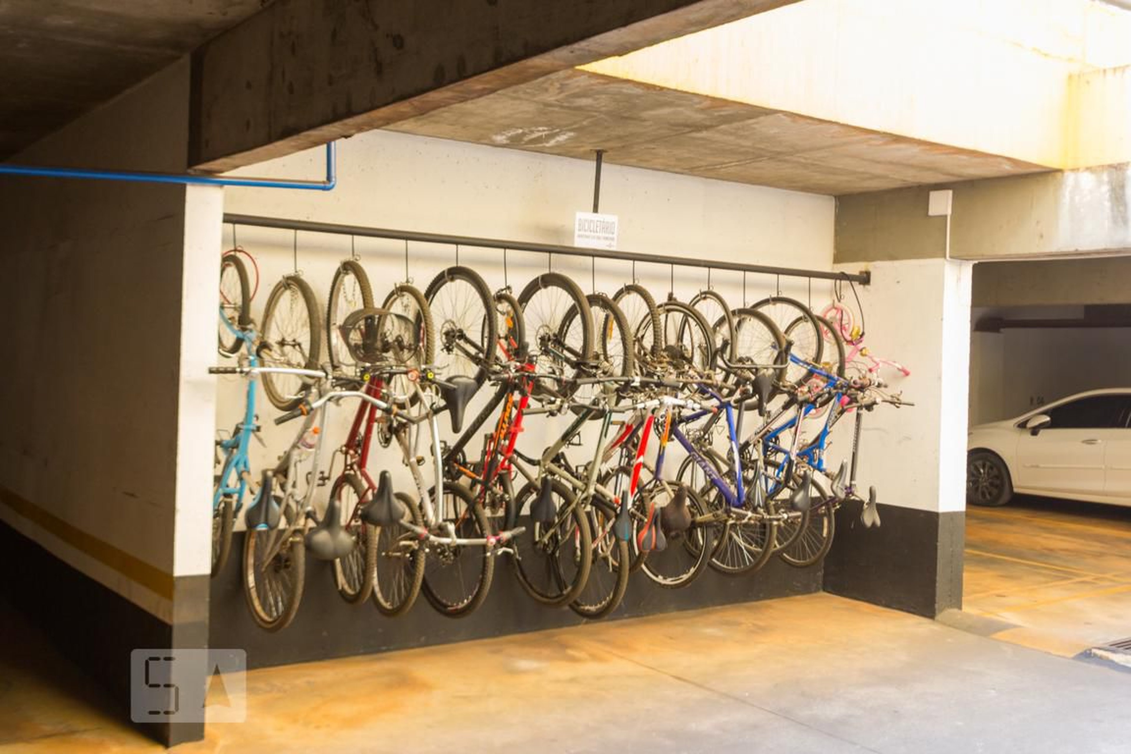 Área comum - Bicicletário - Mont Blanc