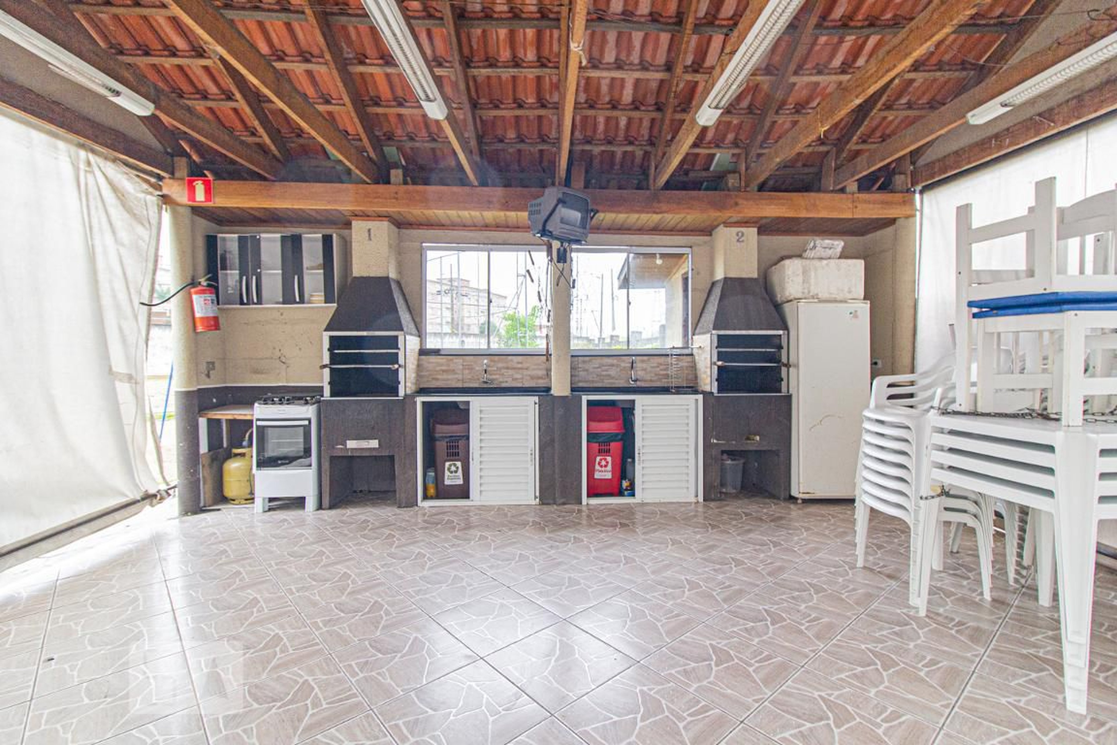 Churrasqueira - Residencial da Terra