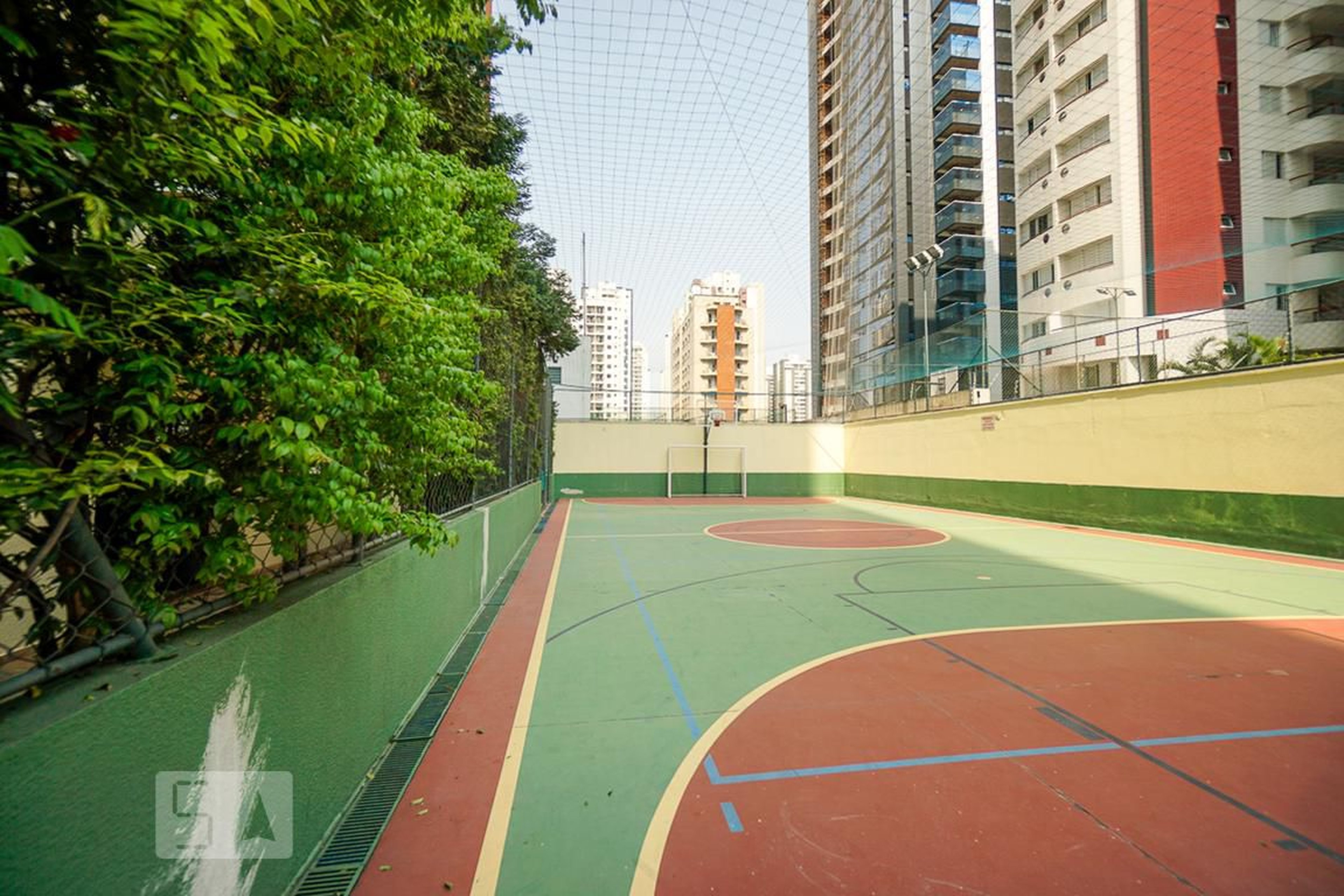 Quadra poliesportiva - Victor Hugo