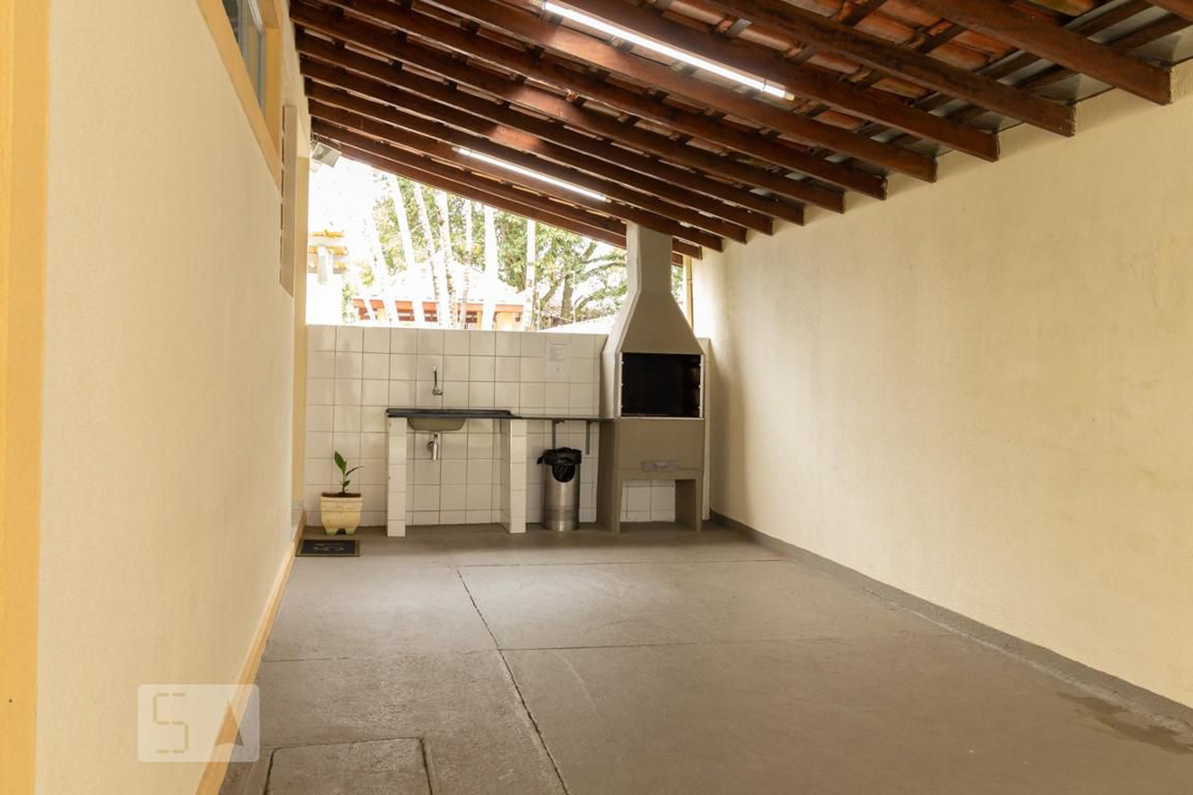 Churrasqueira - Chateau Lanson