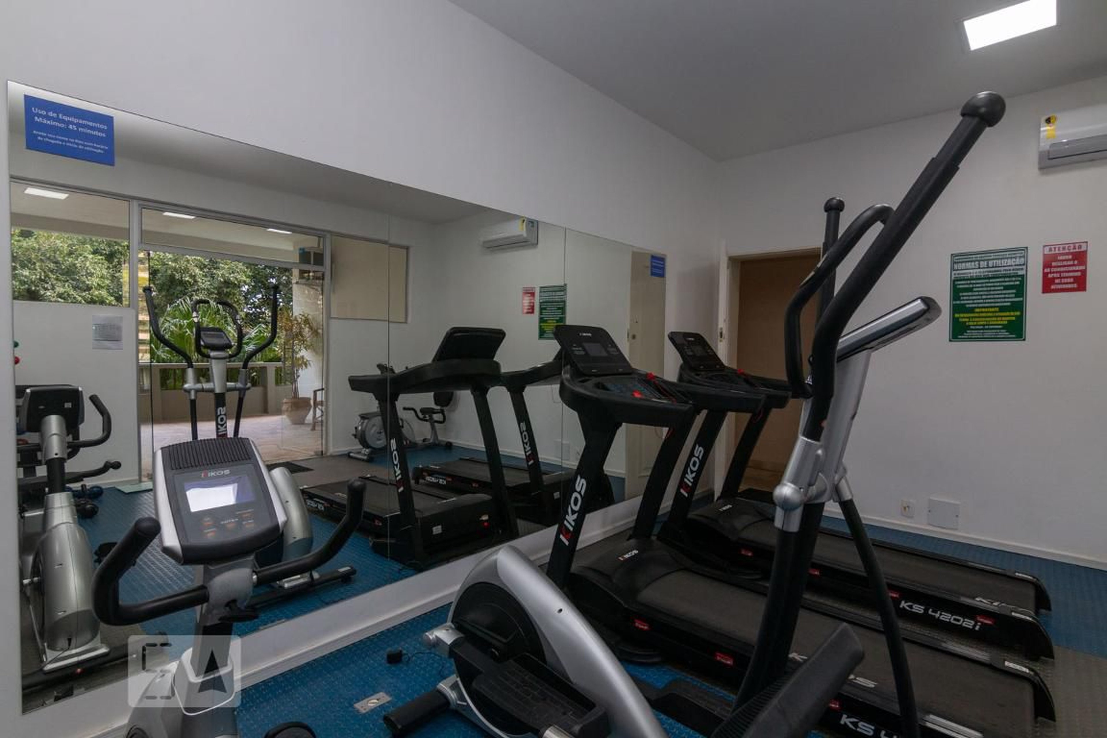 academia - Conrado Niemeyer