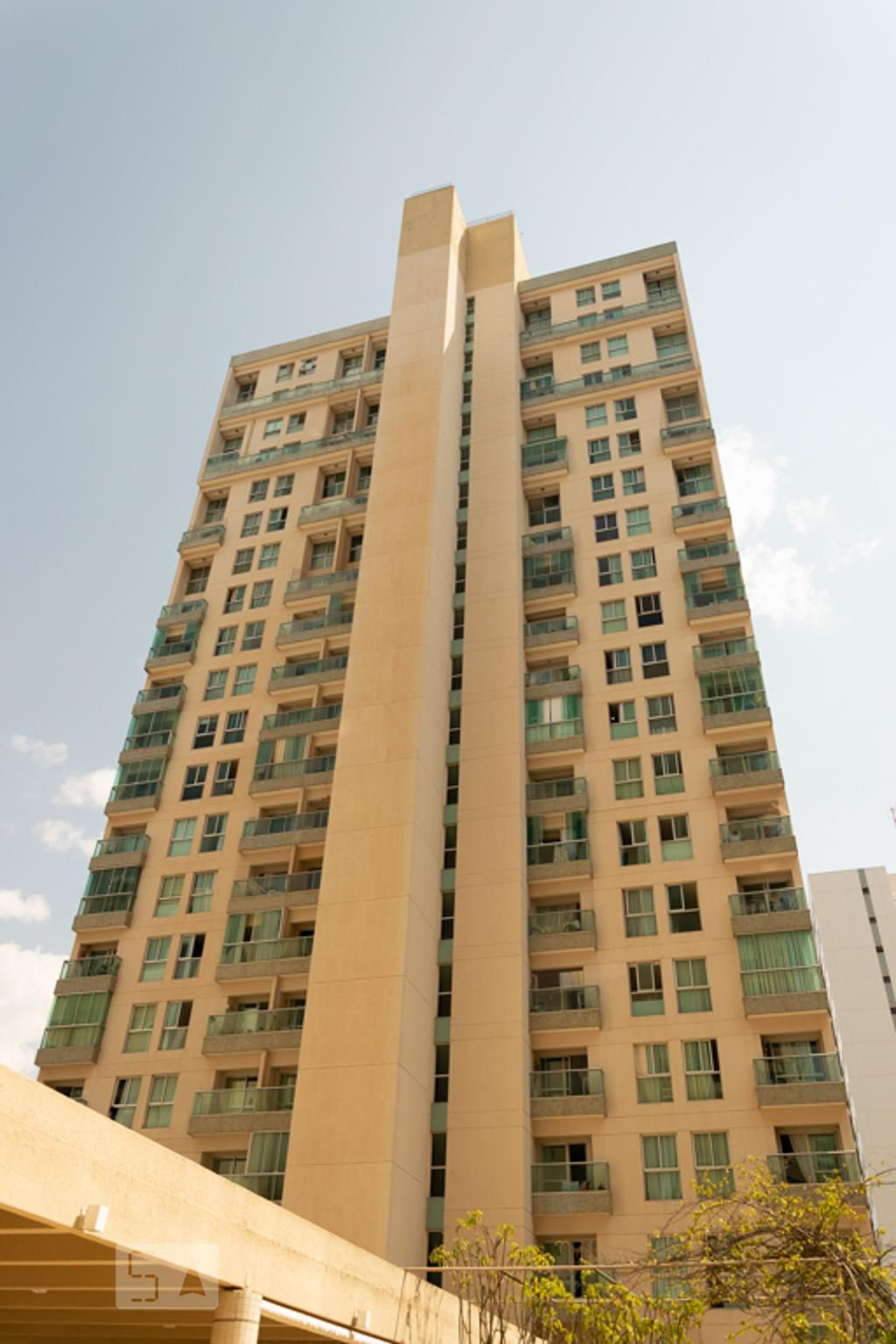 Fachada Condomínio Easy