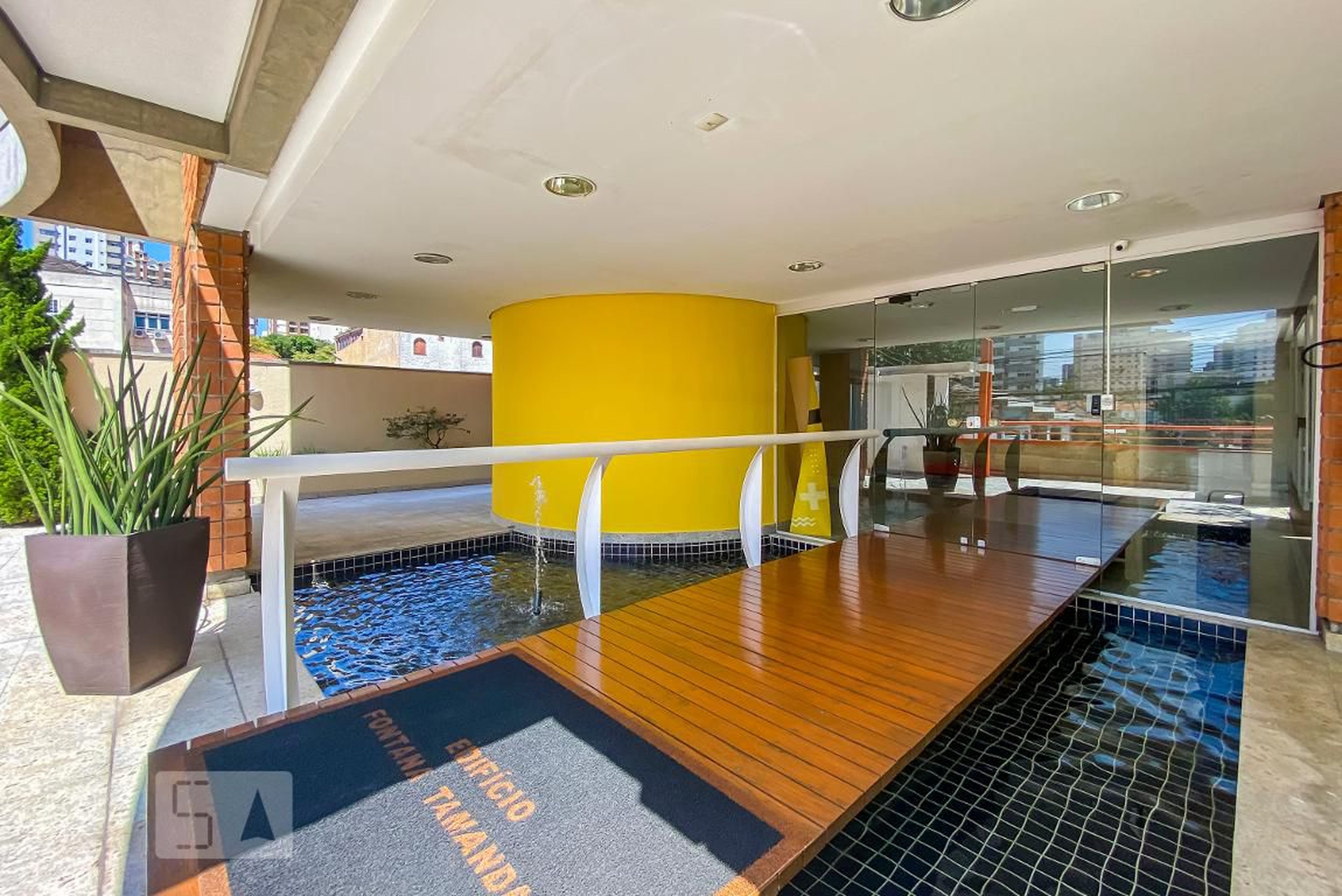 Entrada - Fontana Tamandaré