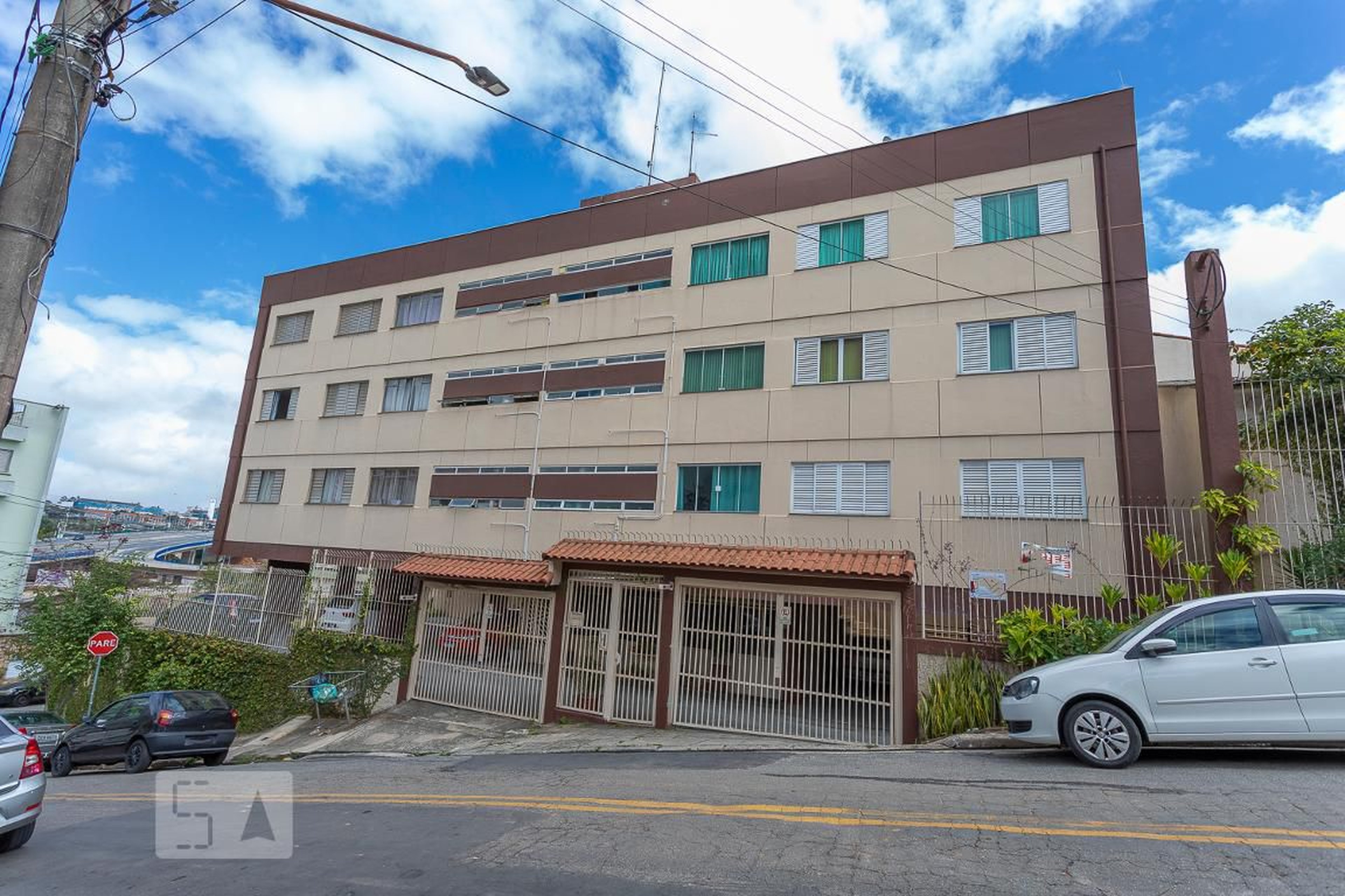 Fachada do Condomínio Edifício Pompeia