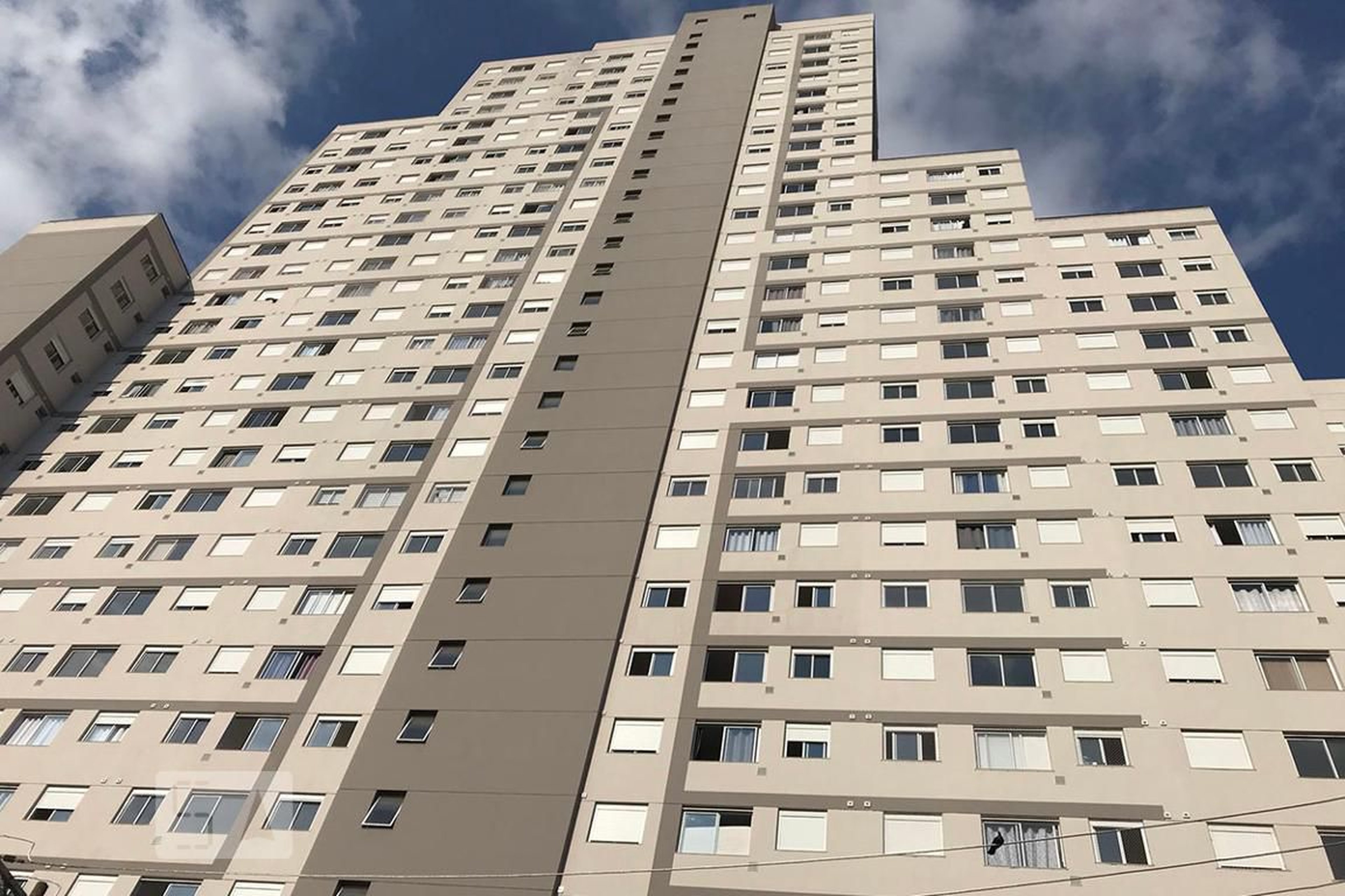 Fachada Condomínio em Rua Doutor Valentim Amaral, 124