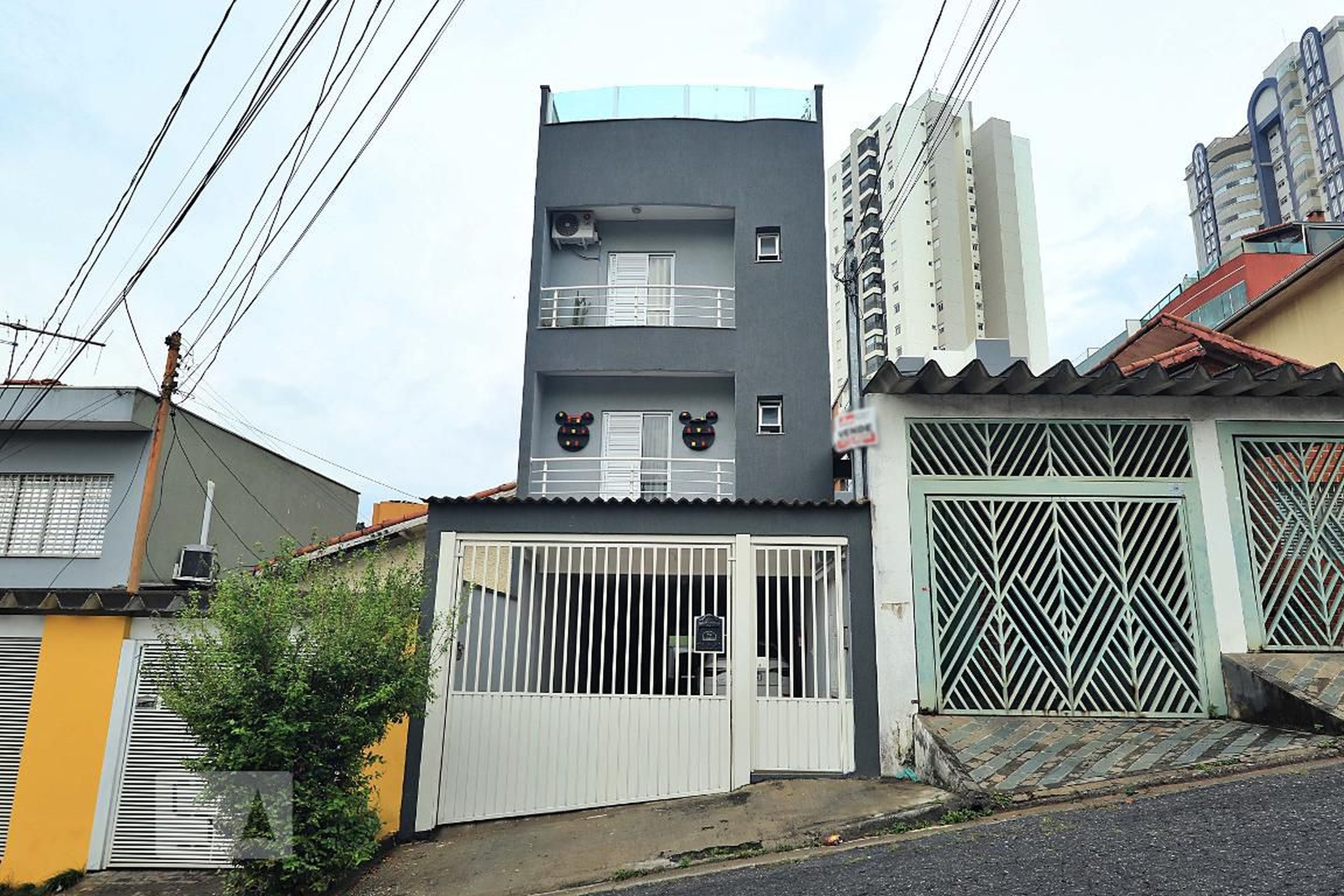 Fachada Condomínio em Rua Itabuna, 144