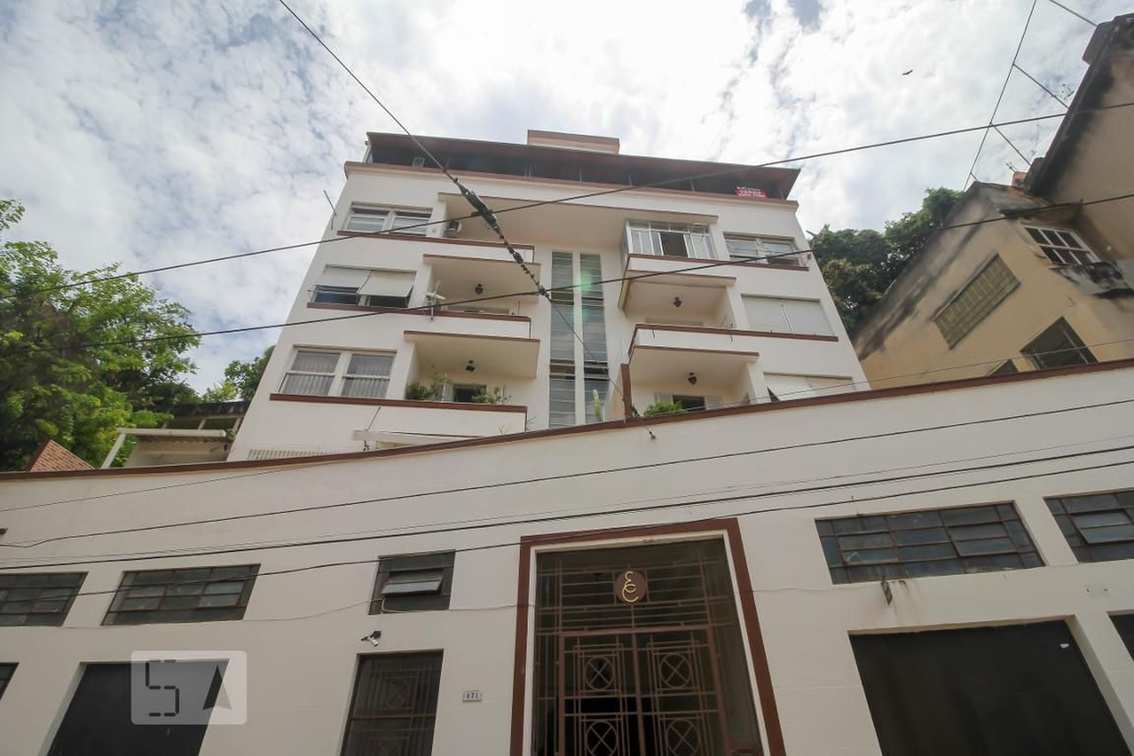 Fachada do Prédio Condomínio em Rua Joaquim Murtinho, 471