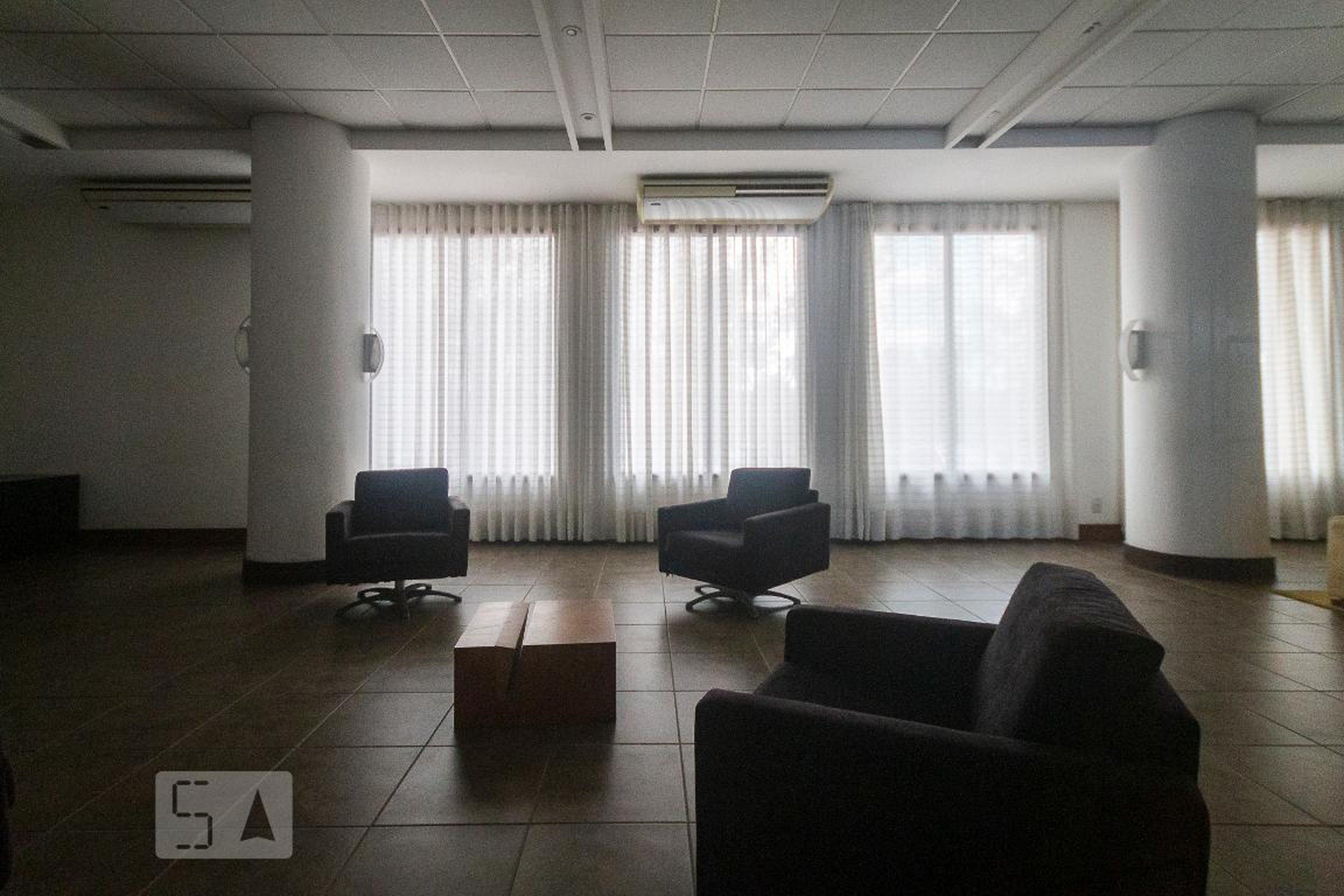 Sala de reunião - Next