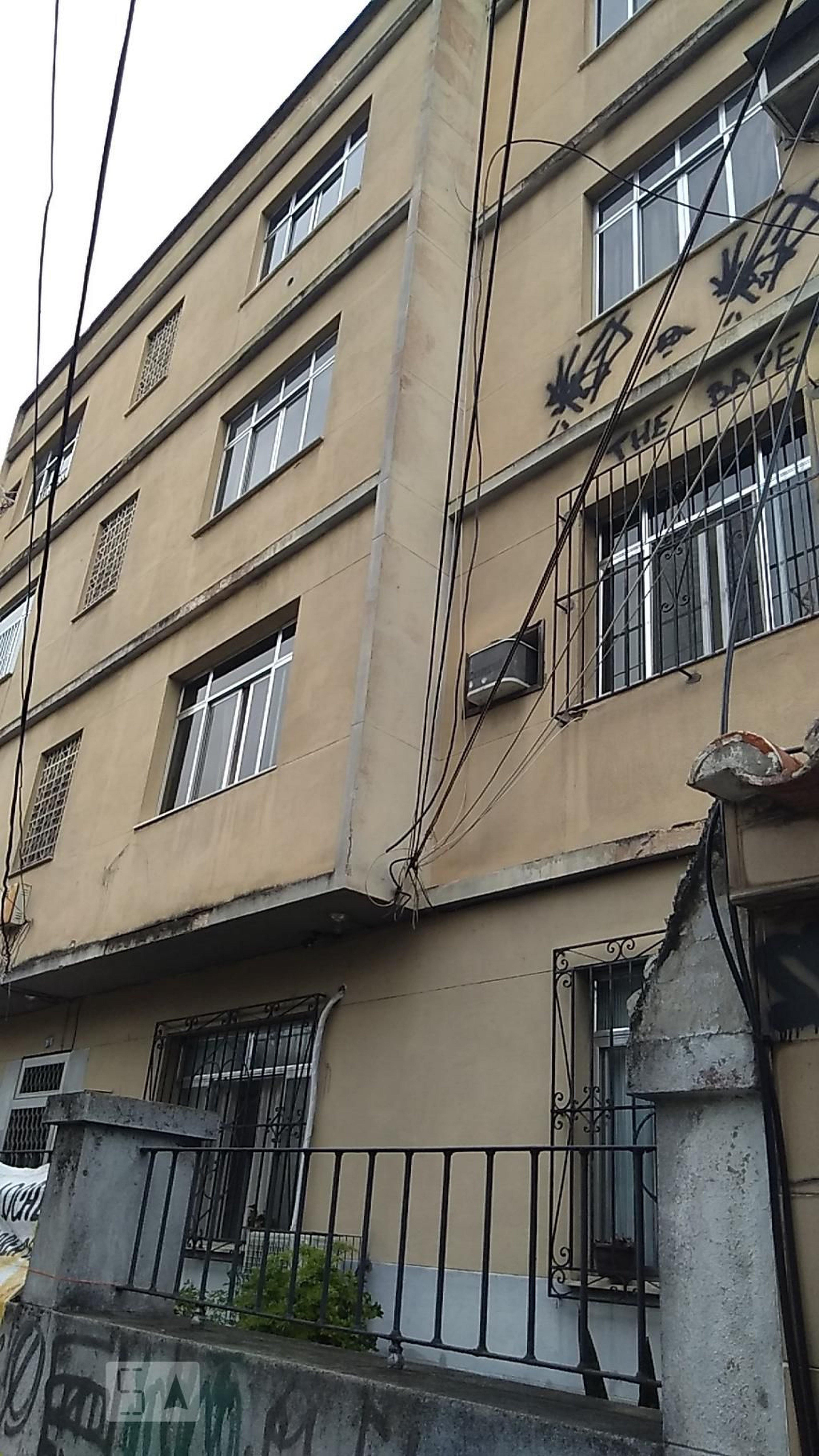 Fachada Condomínio em Rua Aimoré, 276