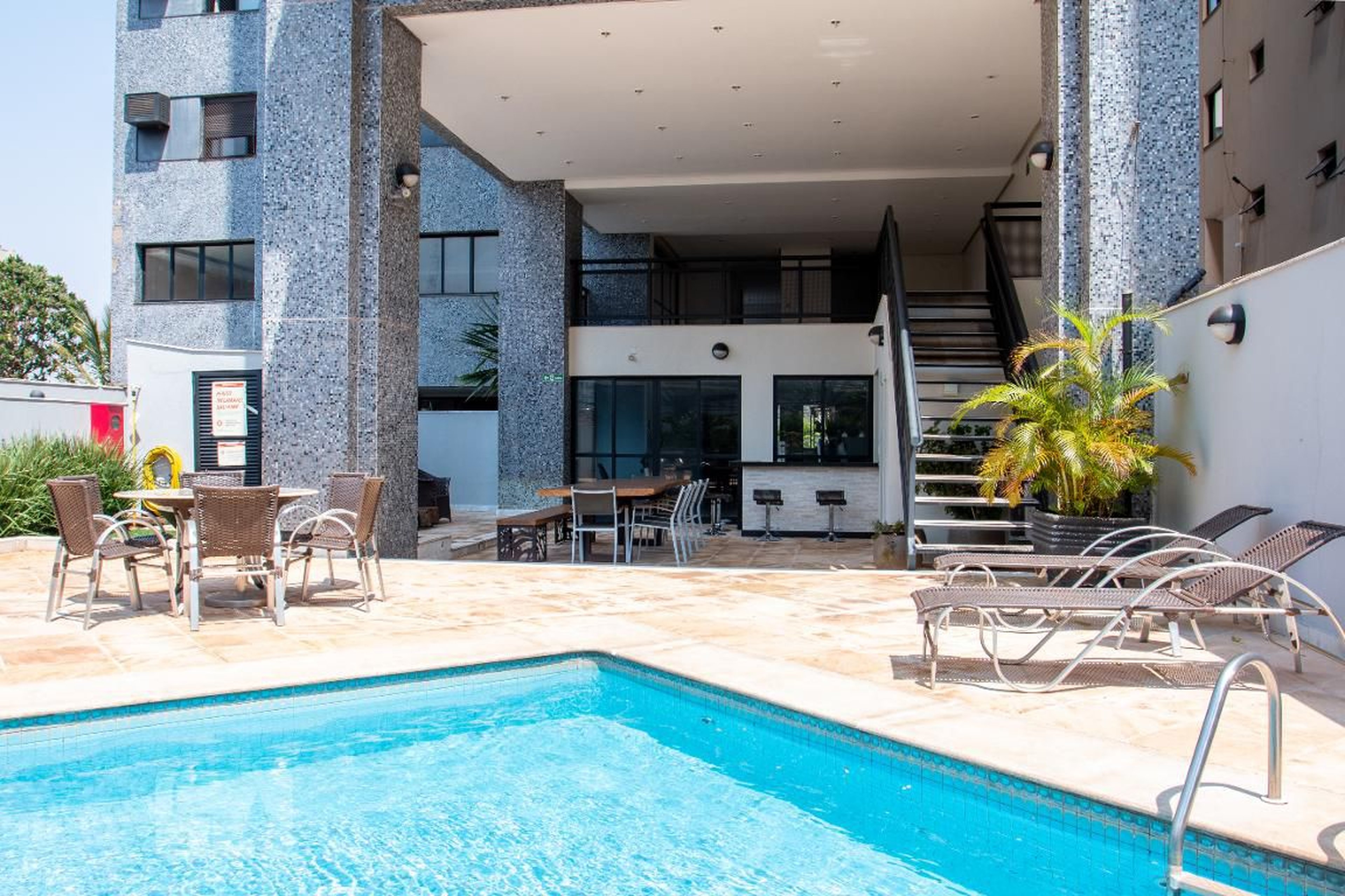 Piscina - Edifício Dr Adelmo de Oliveira Campos