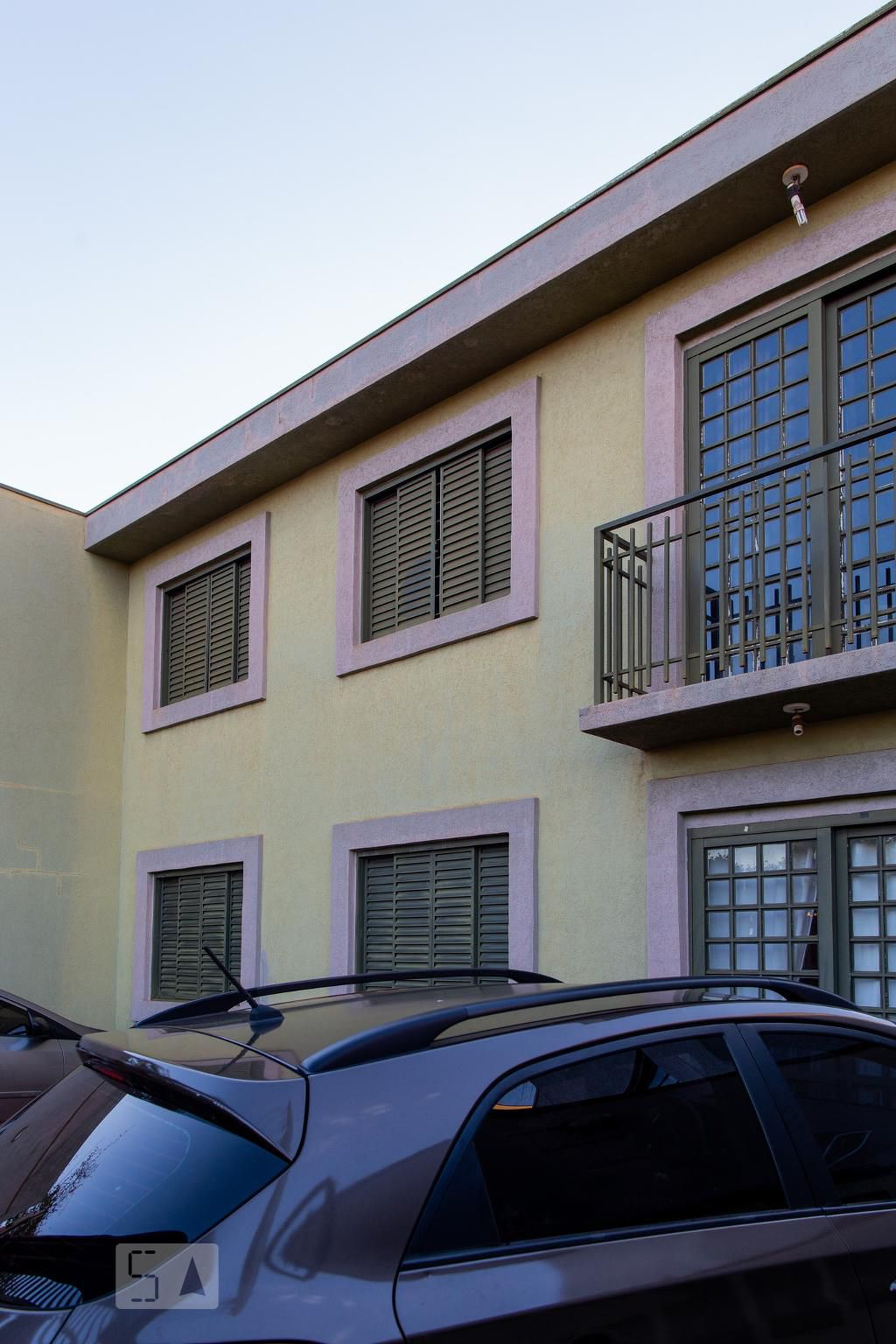 Fachada Condomínio em Rua João Ferracini, 153