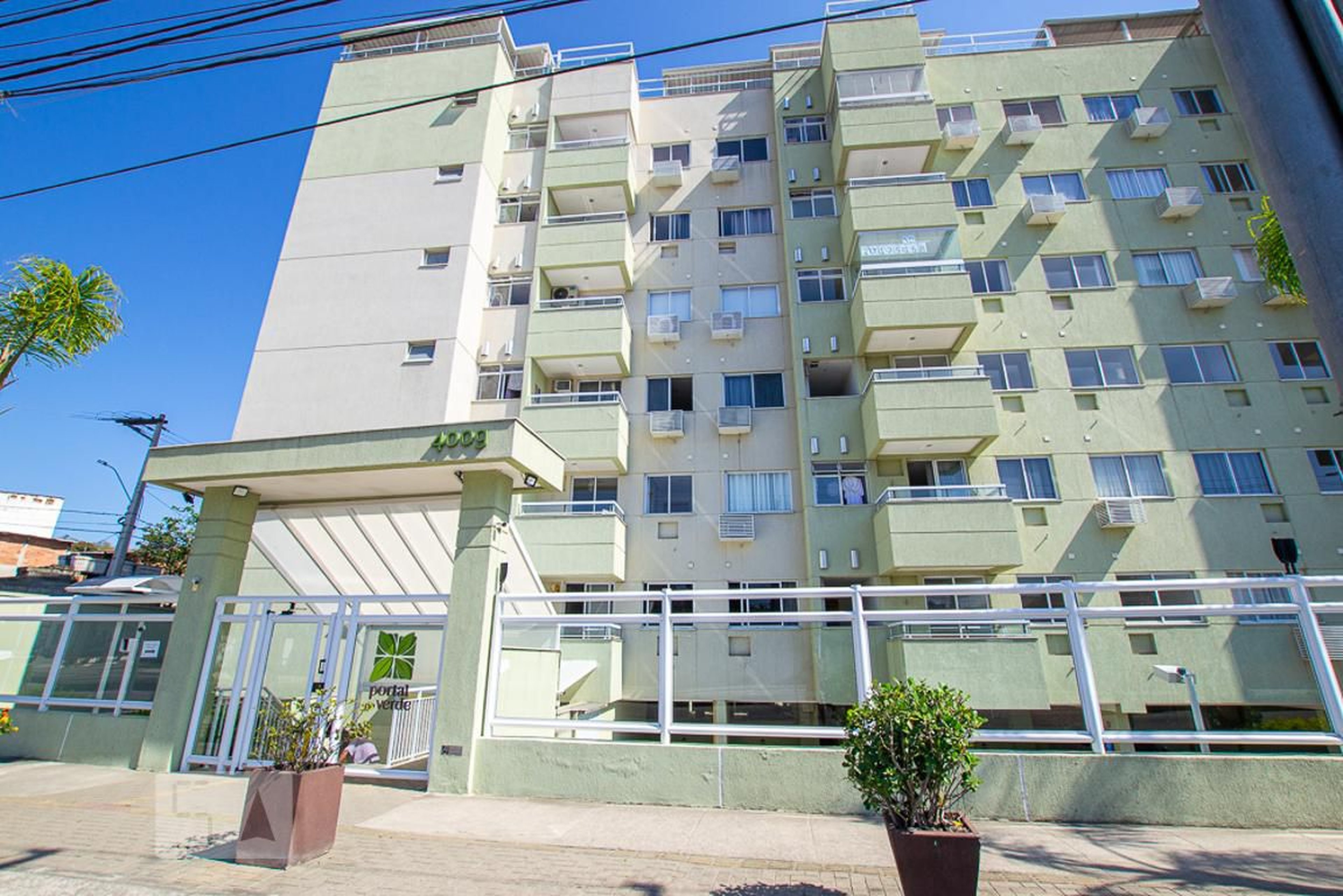 Fachada do Prédio Condomínio Portal do Verde