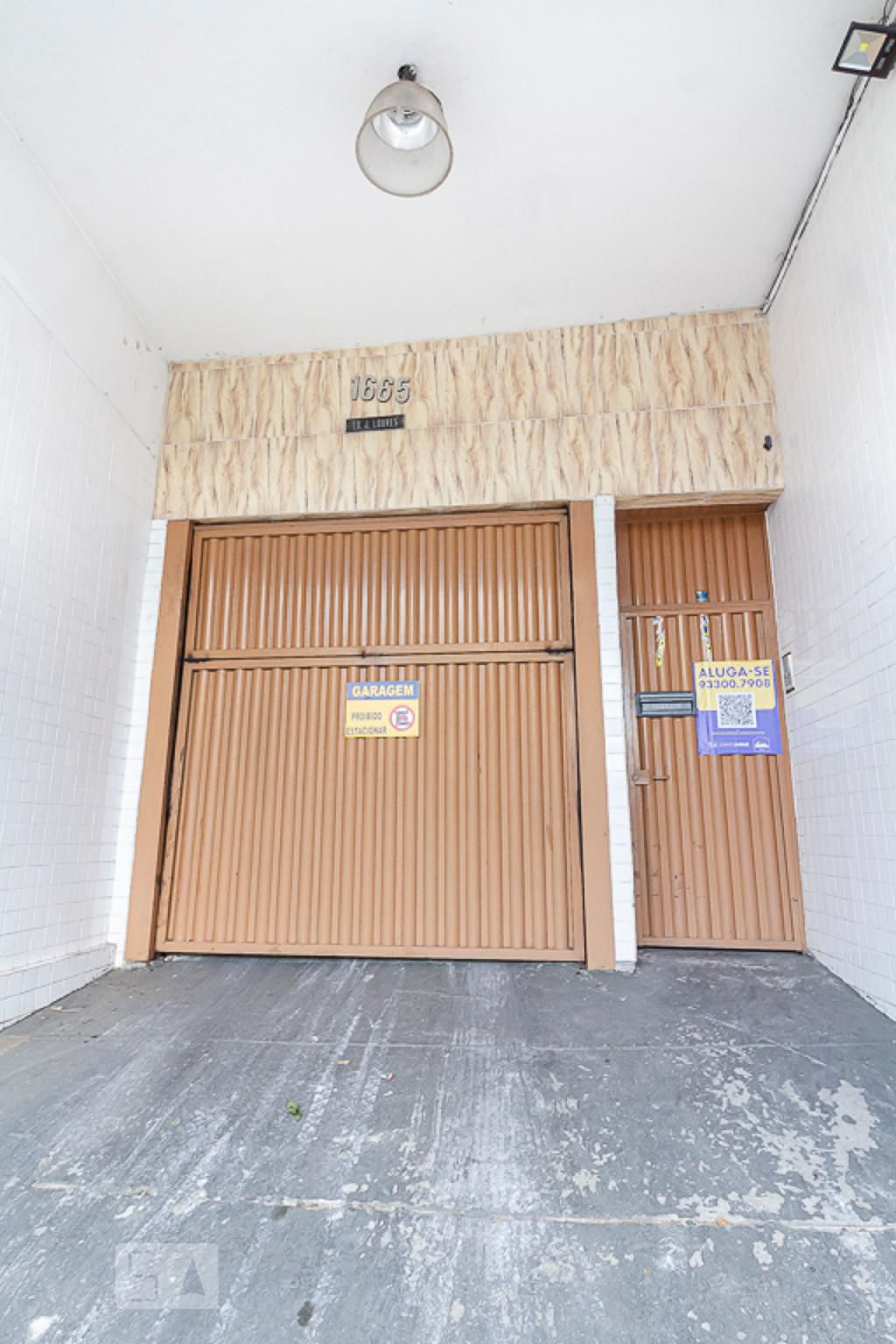 Entrada - José Loures