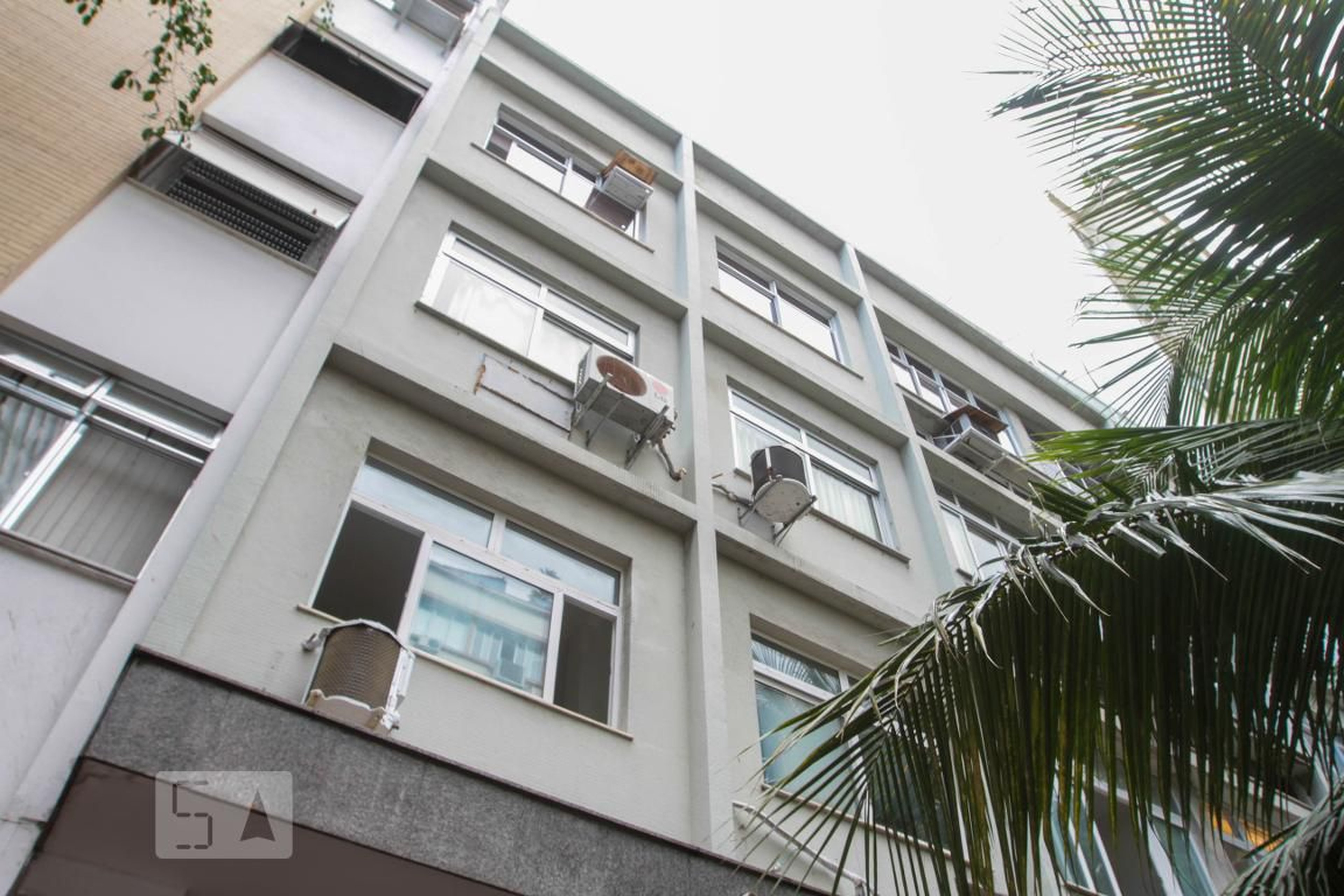 Fachada do Prédio Condomínio Monroe