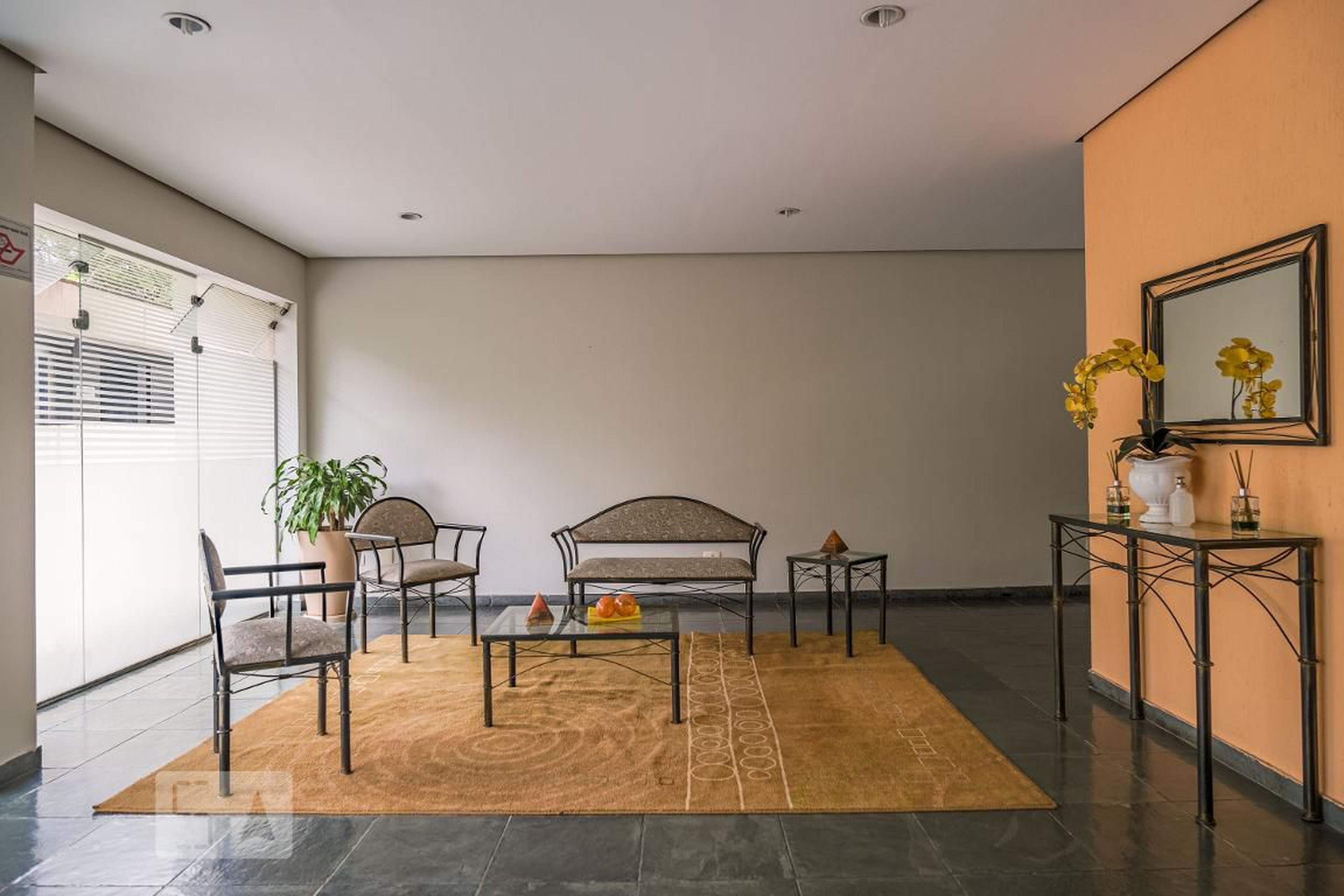 Entrada - Casa Blanca