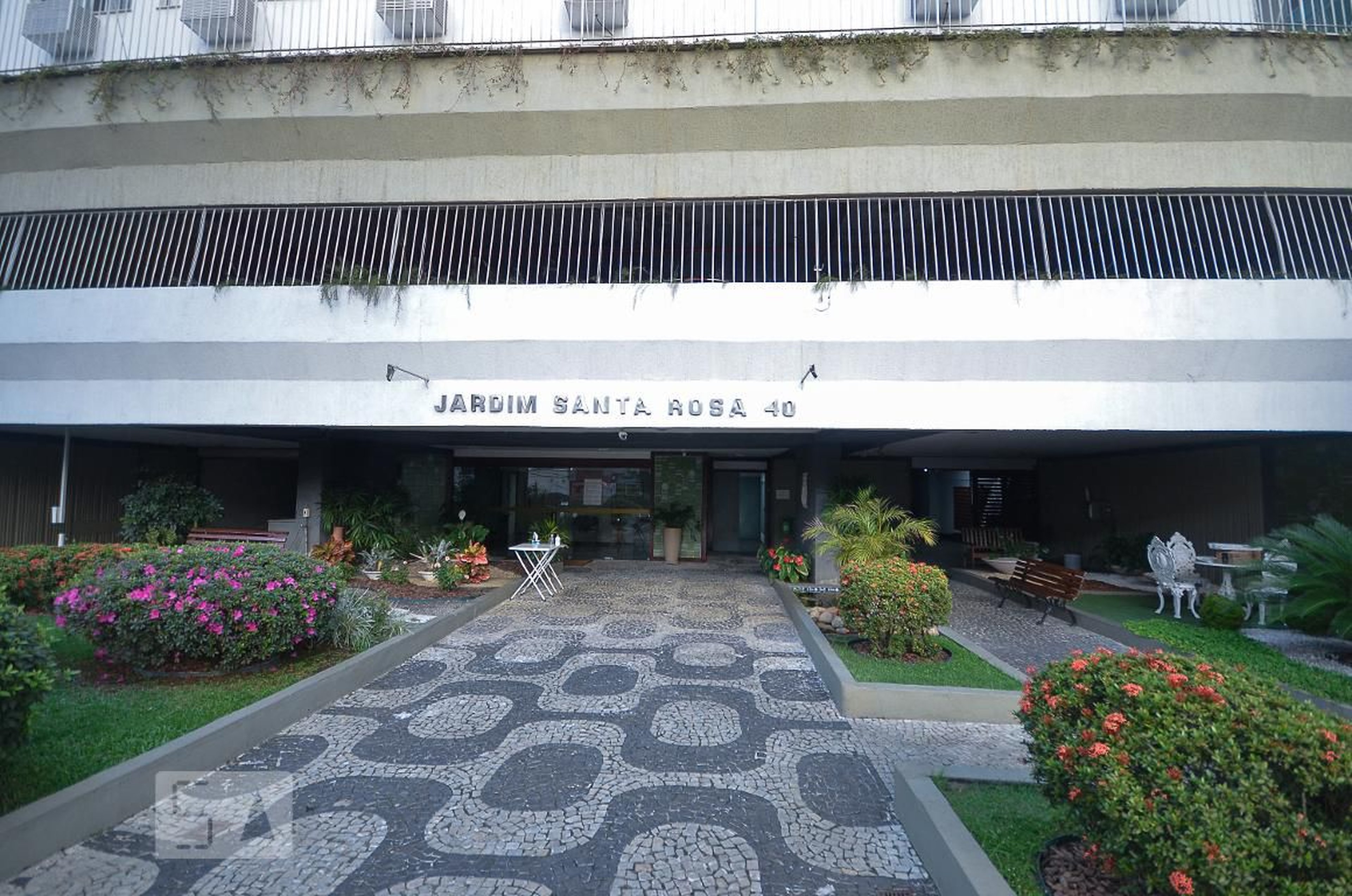 Fachada Condomínio Jardim Santa Rosa