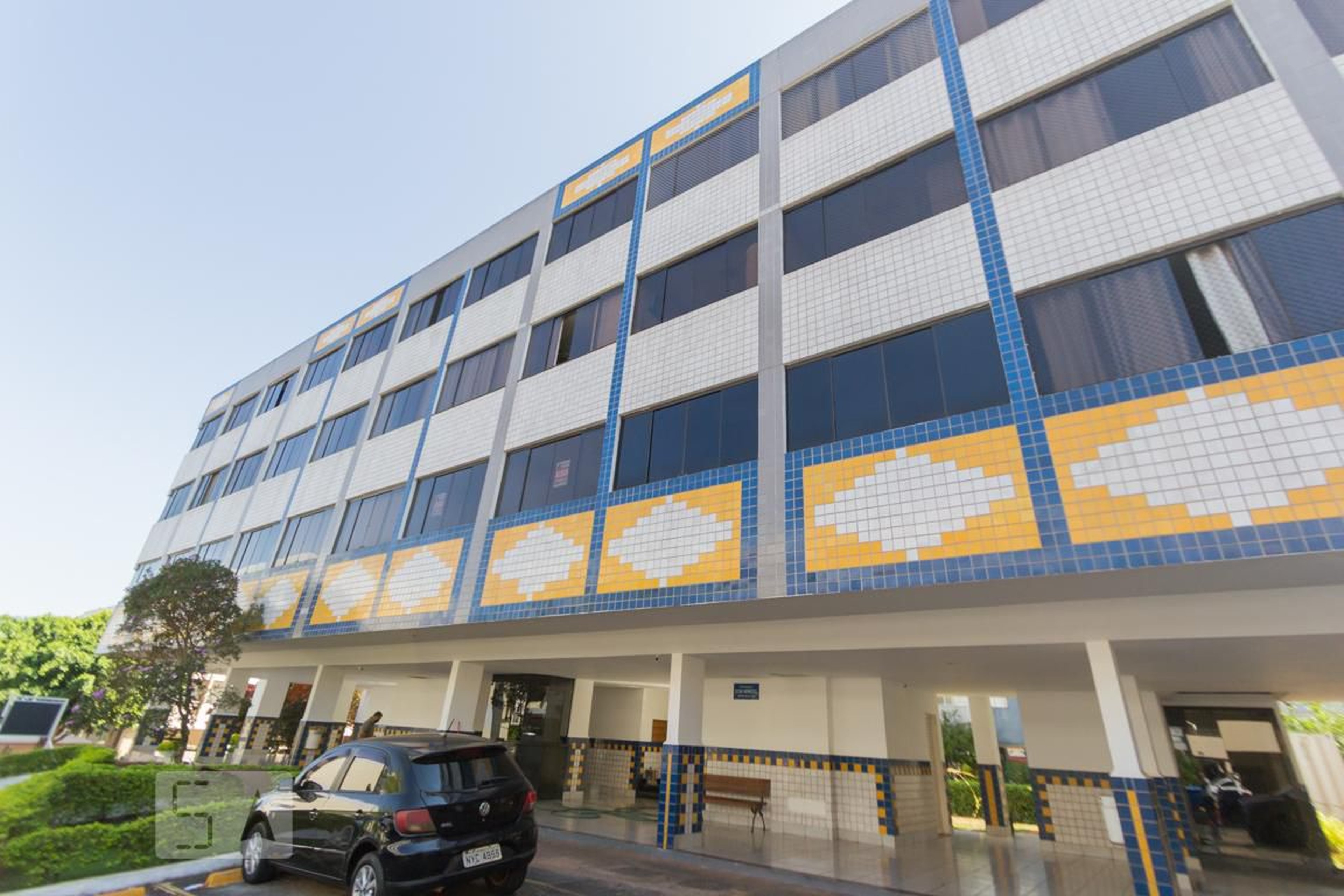 Fachada Condomínio em Qrsw 6 Bloco A-3, Dom manuel 