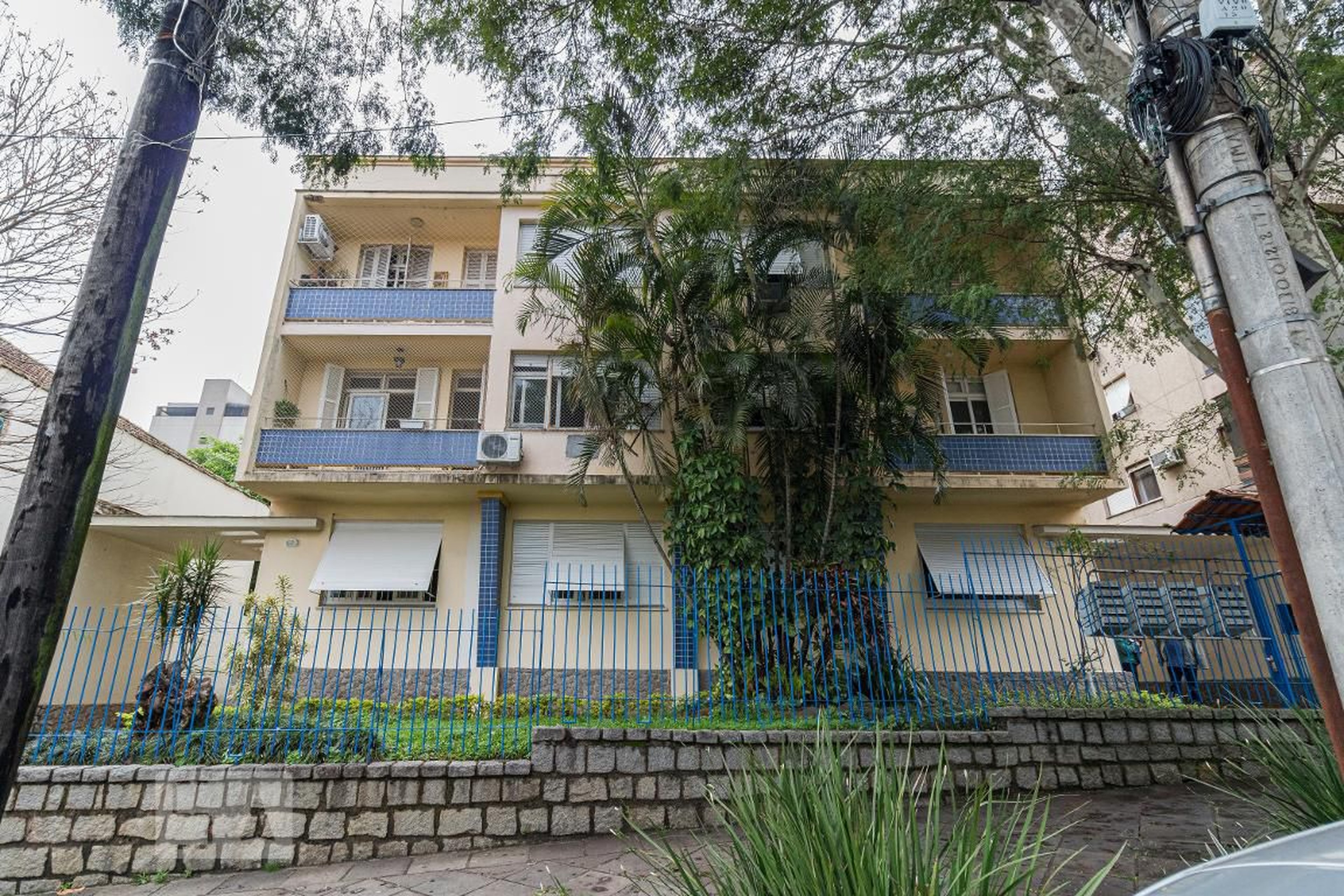 Fachada do Prédio Condomínio em Rua Faria Santos, 110