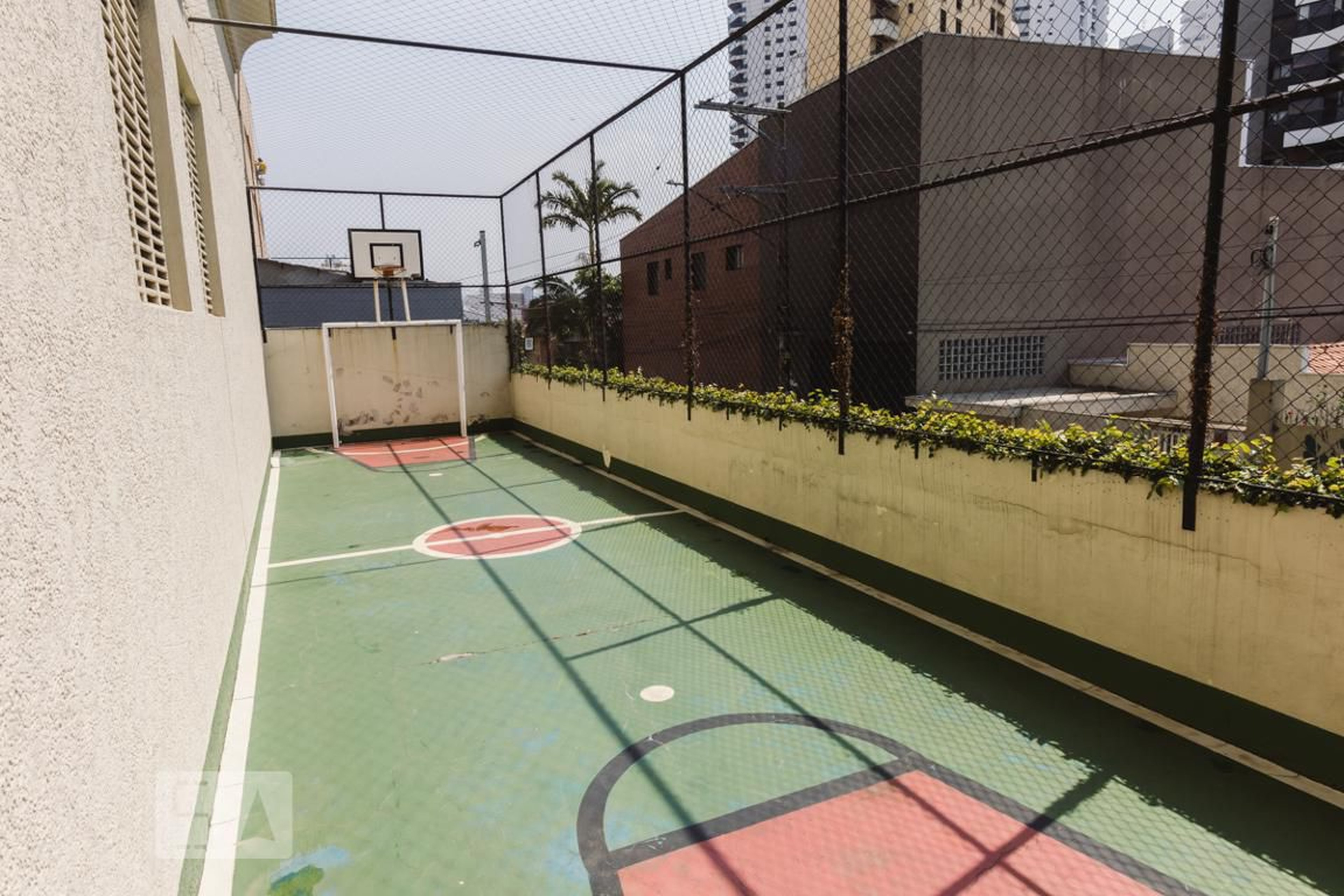 Quadra Esportiva - Edifício Maison de La Colline