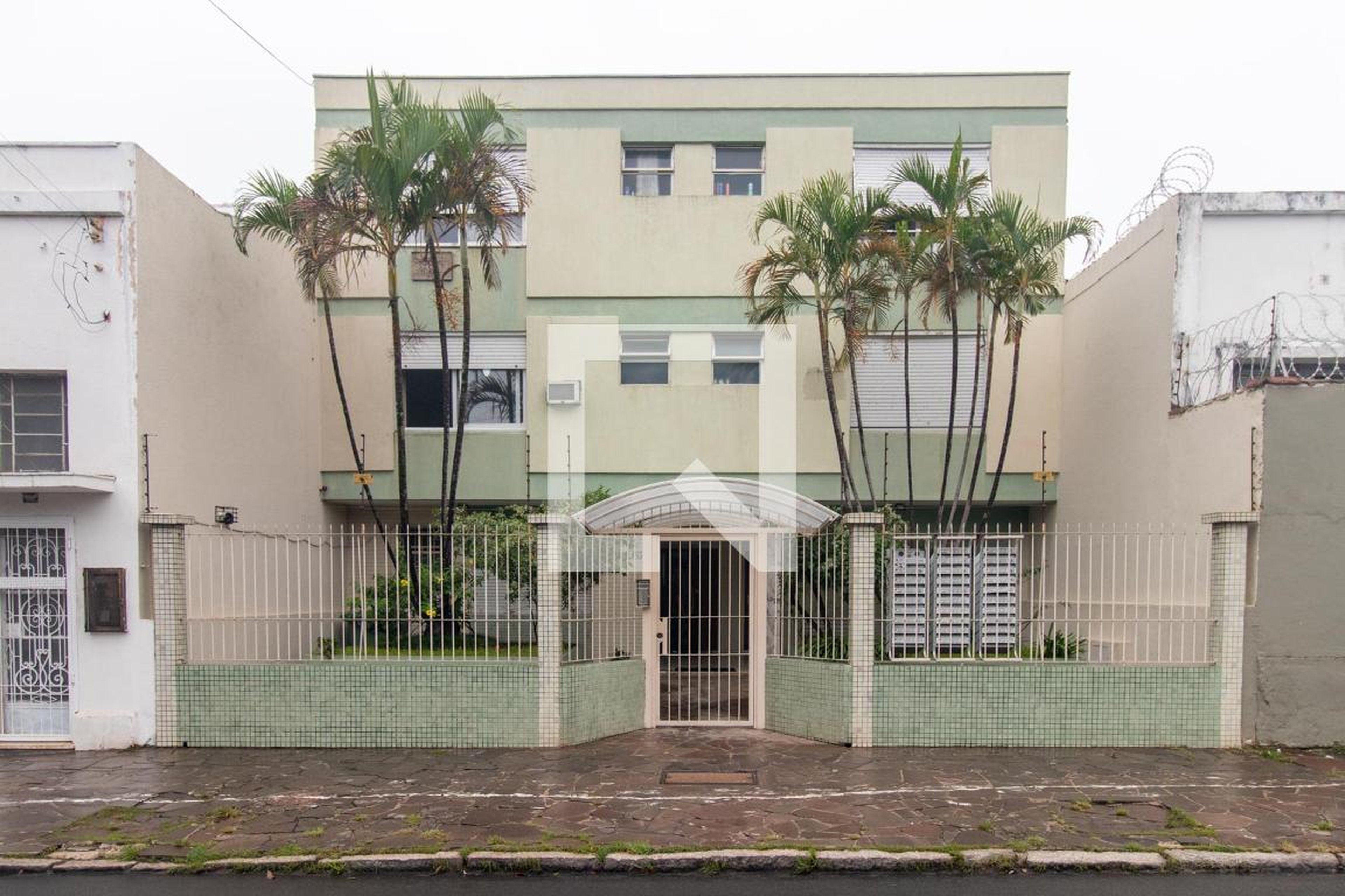 Fachada Condomínio Na Tereza