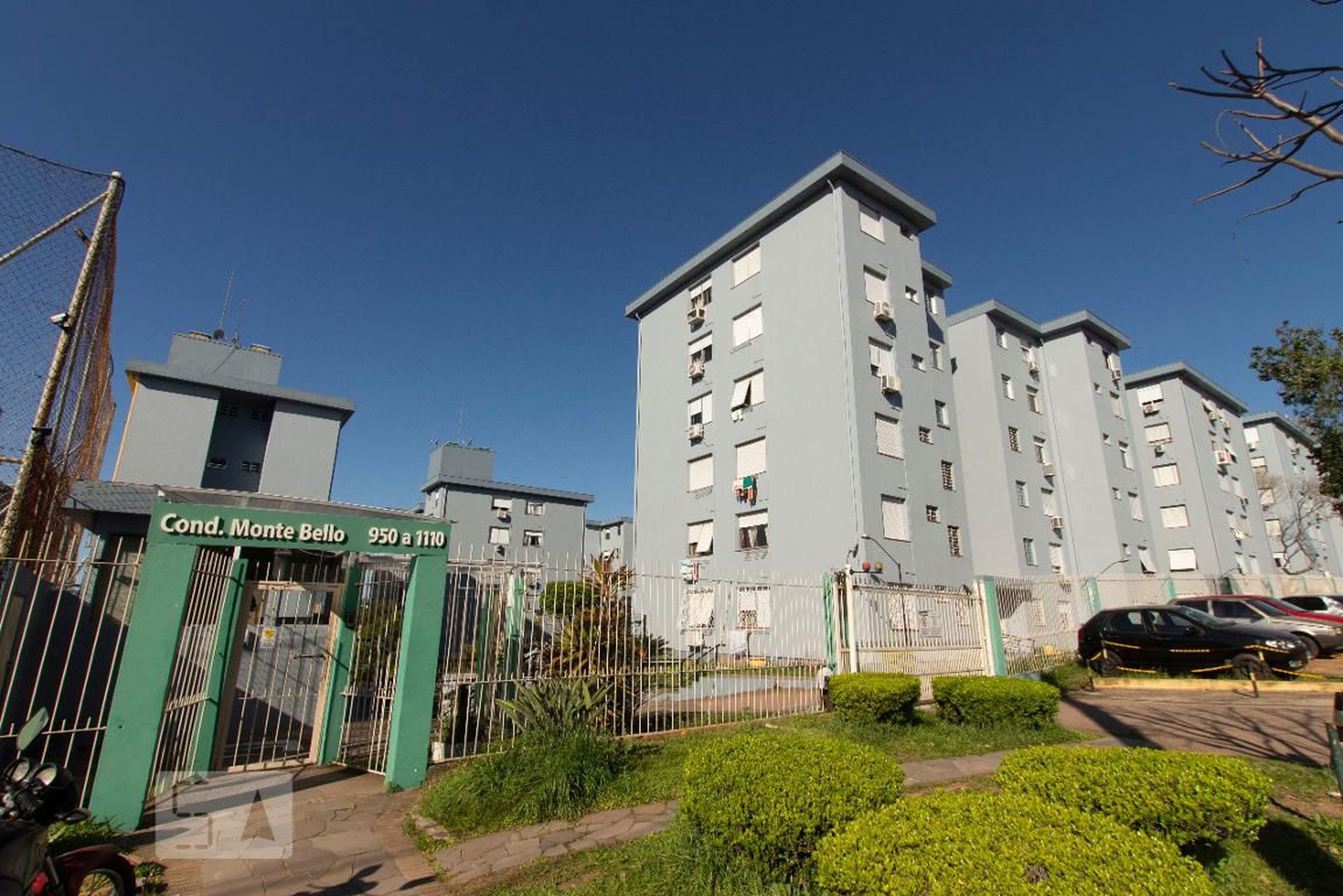 Fachada do Condomínio Condomínio Monte Bello