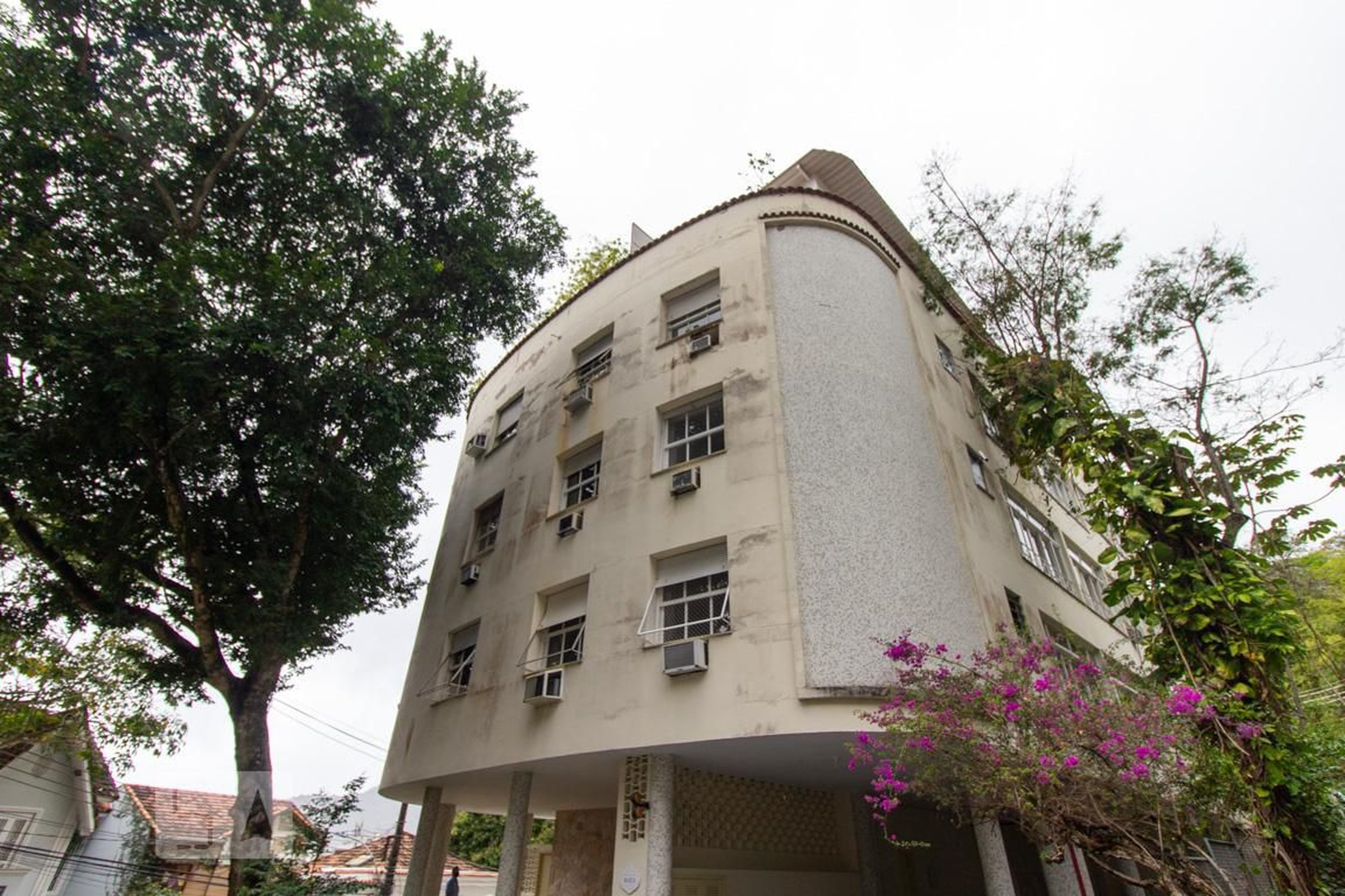 Fachada Condomínio em Rua Icatu, 39