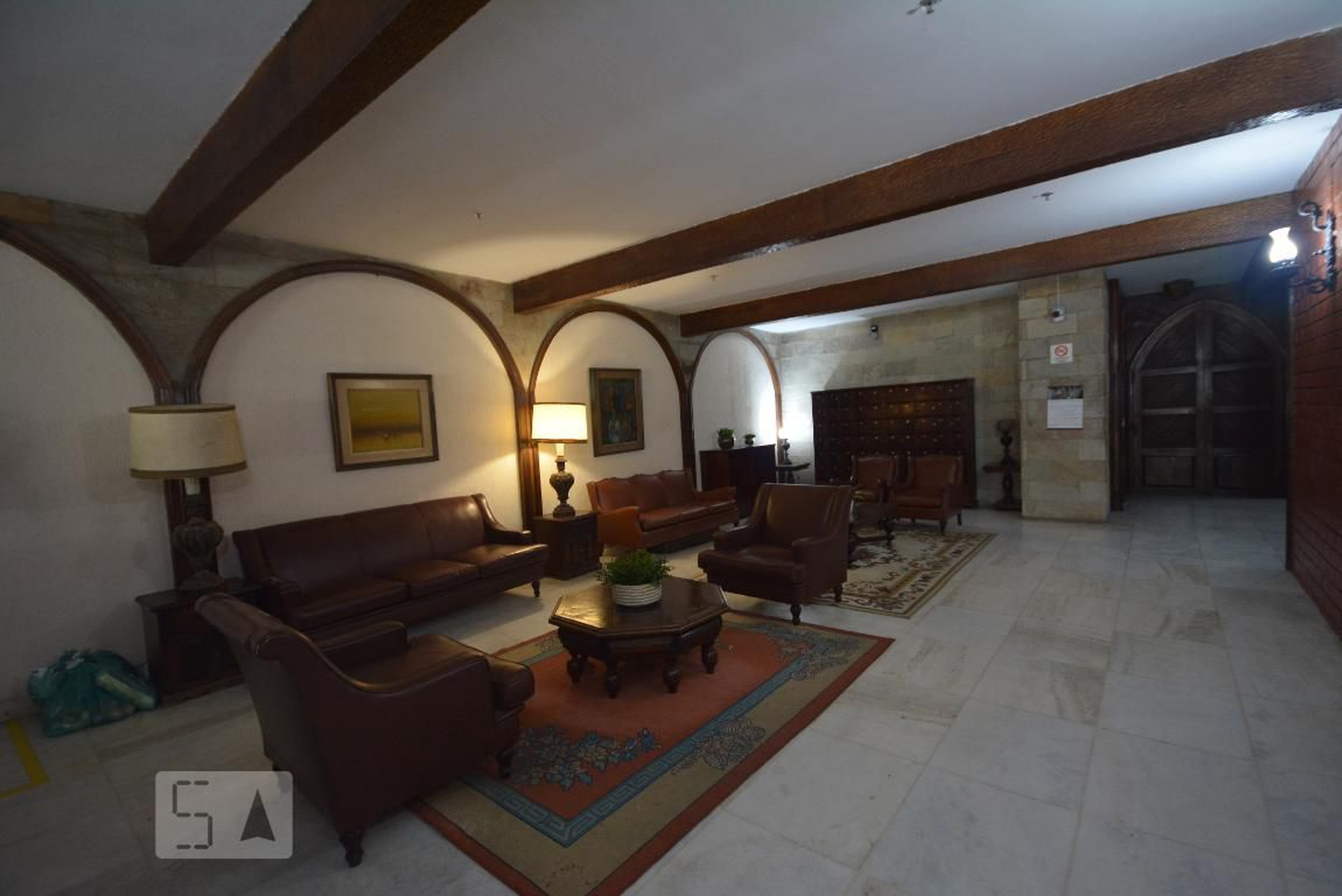 Hall de Entrada - Edifício Tirreno