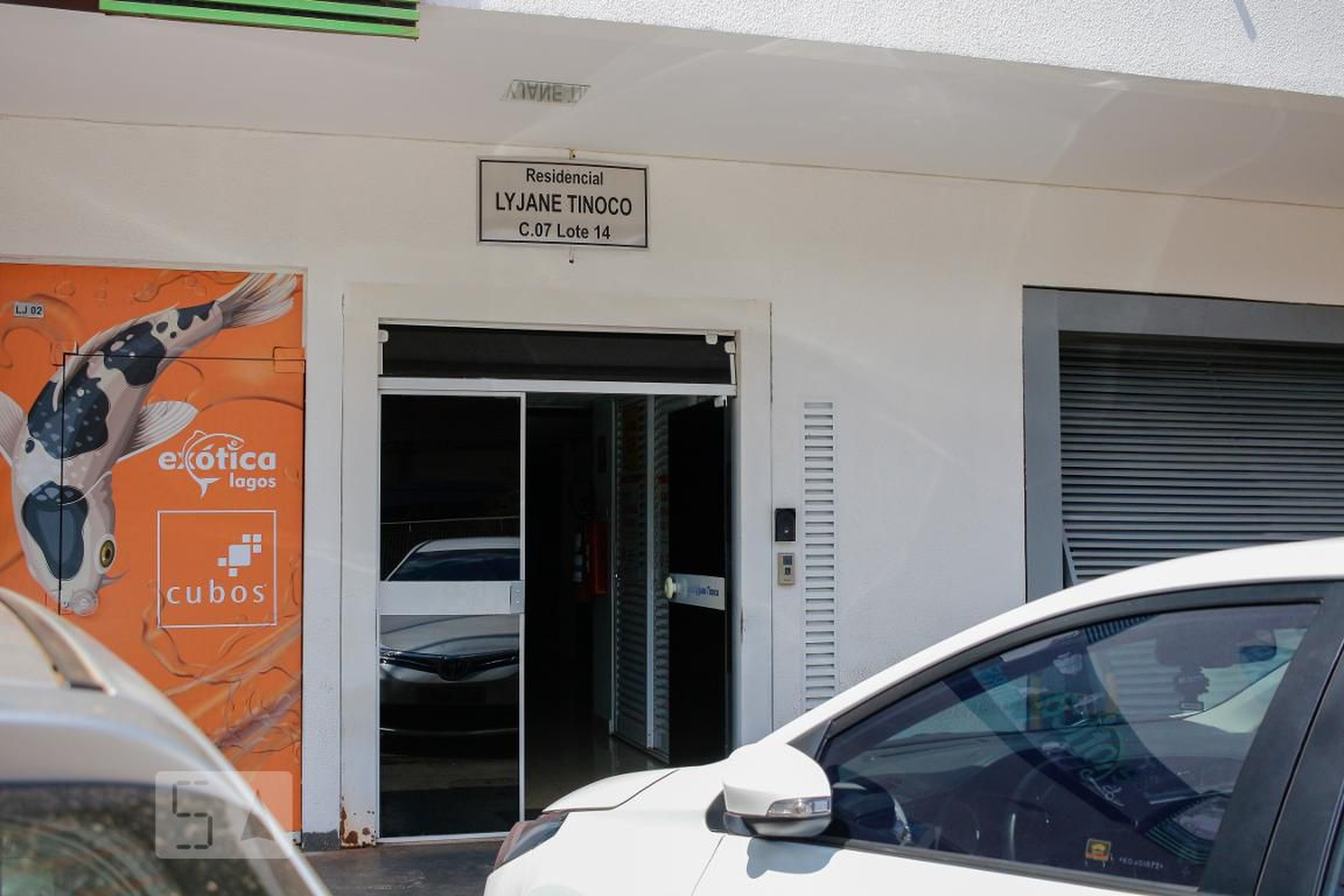 Fachada do Condomínio Condomínio Lyane Tinoco