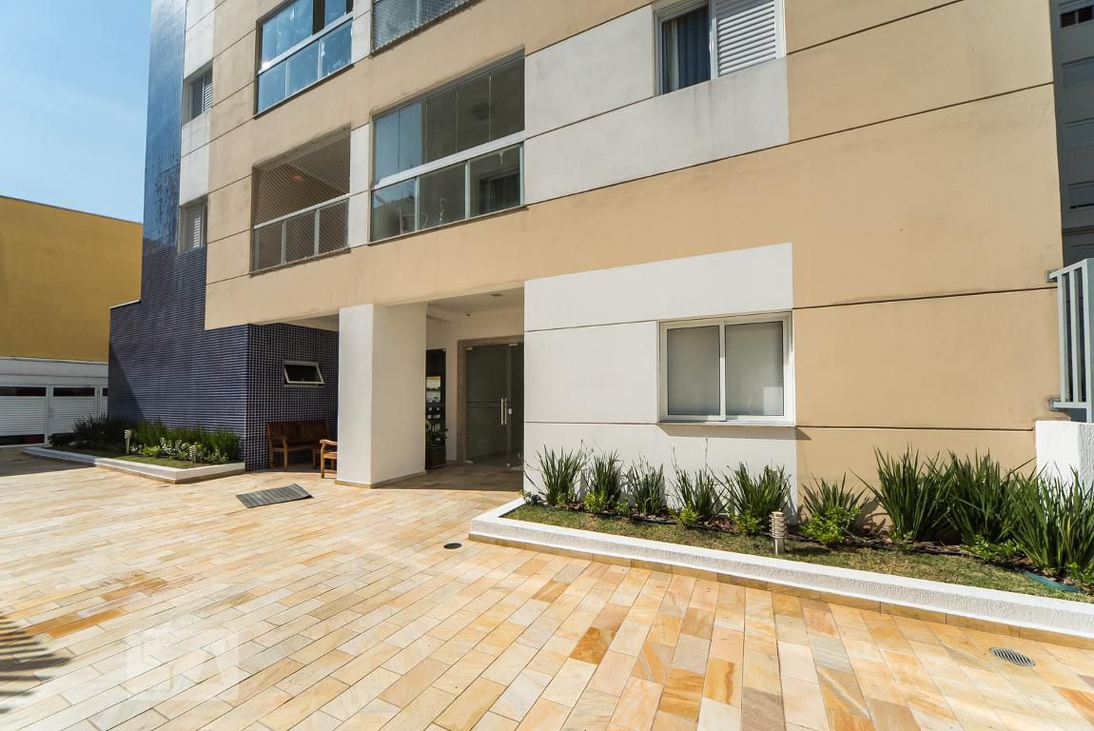 Fachada Condomínio Brise Home Club