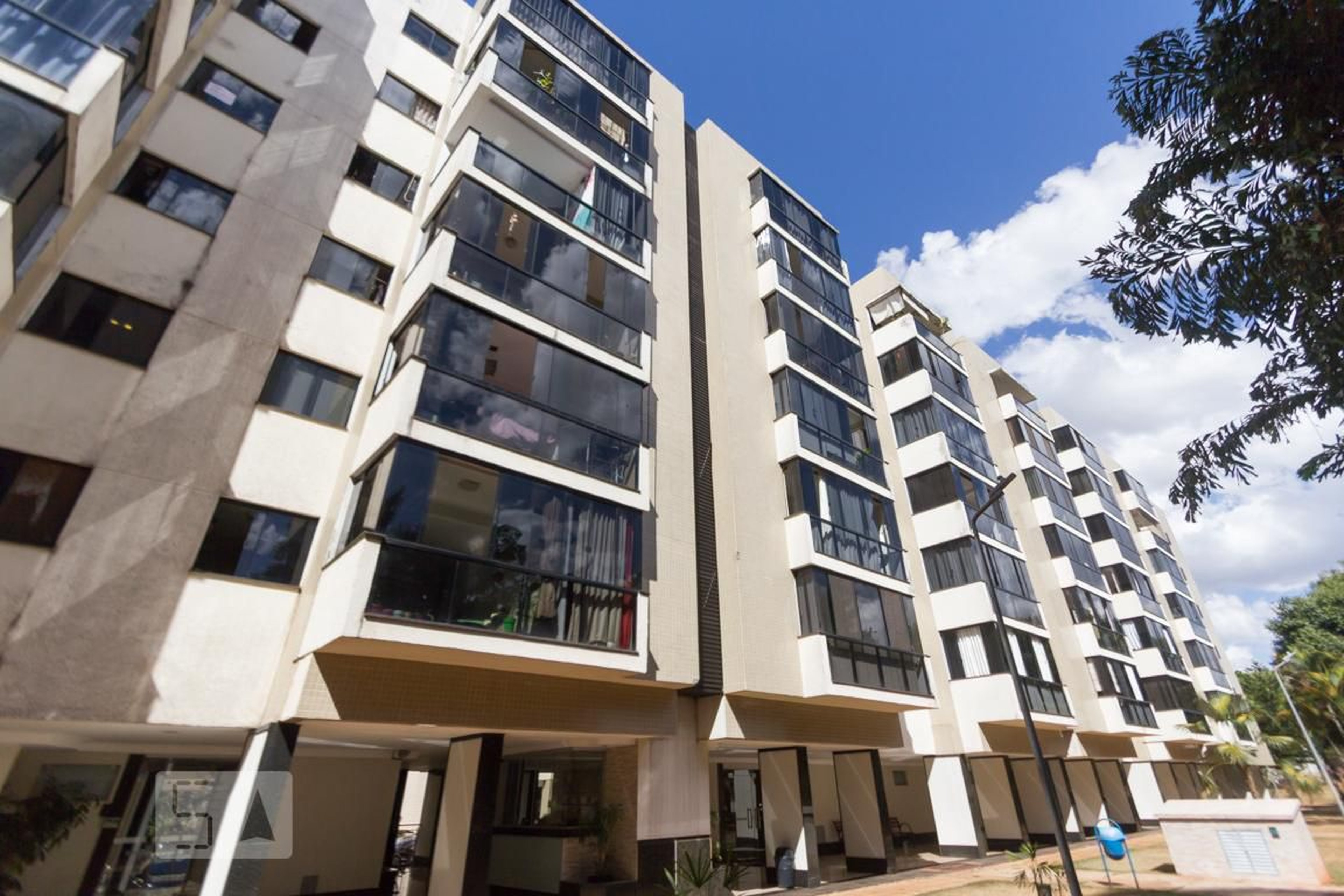 Fachada Condomínio em Sqn 209, Bloco C