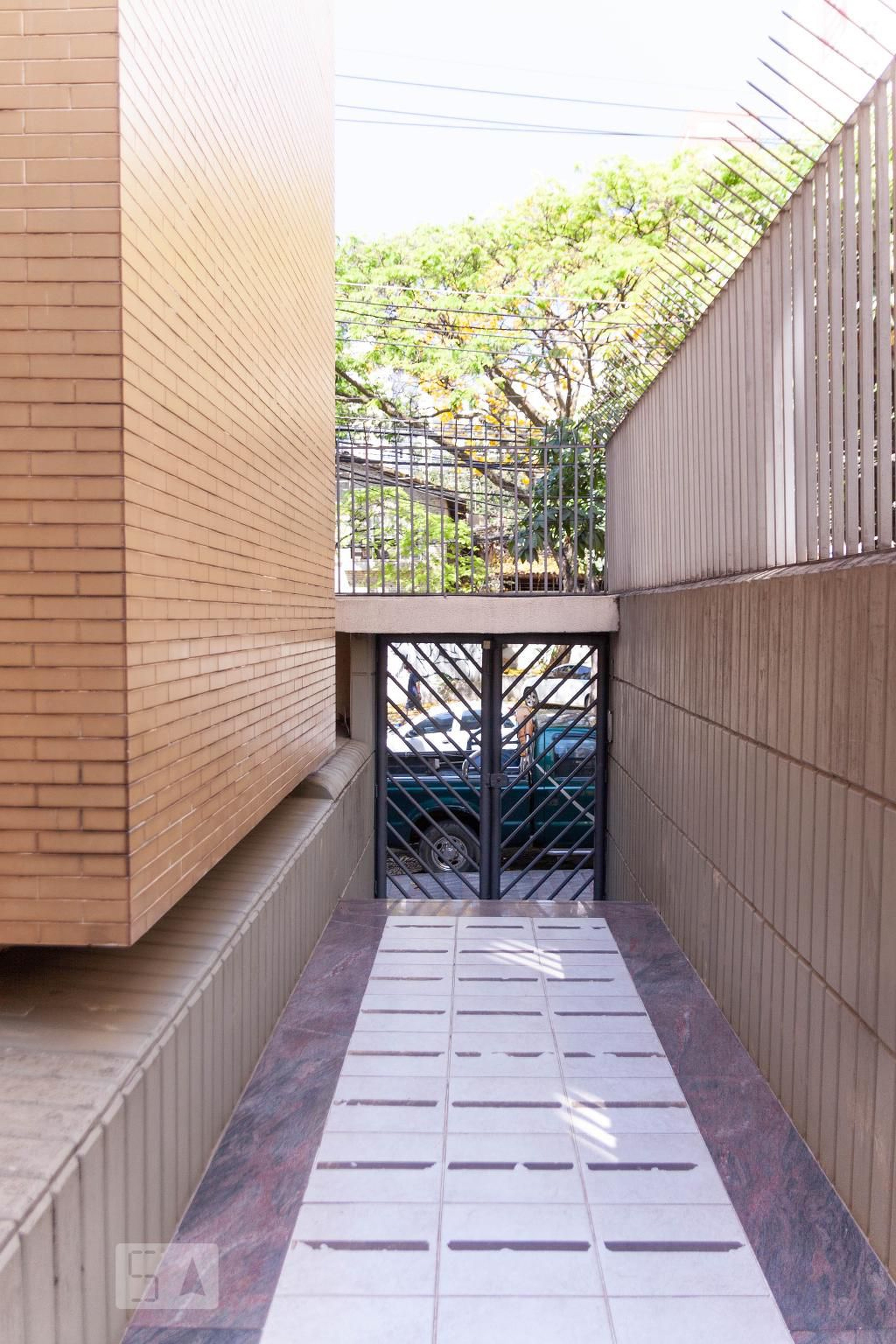 Entrada - Edifício Bari