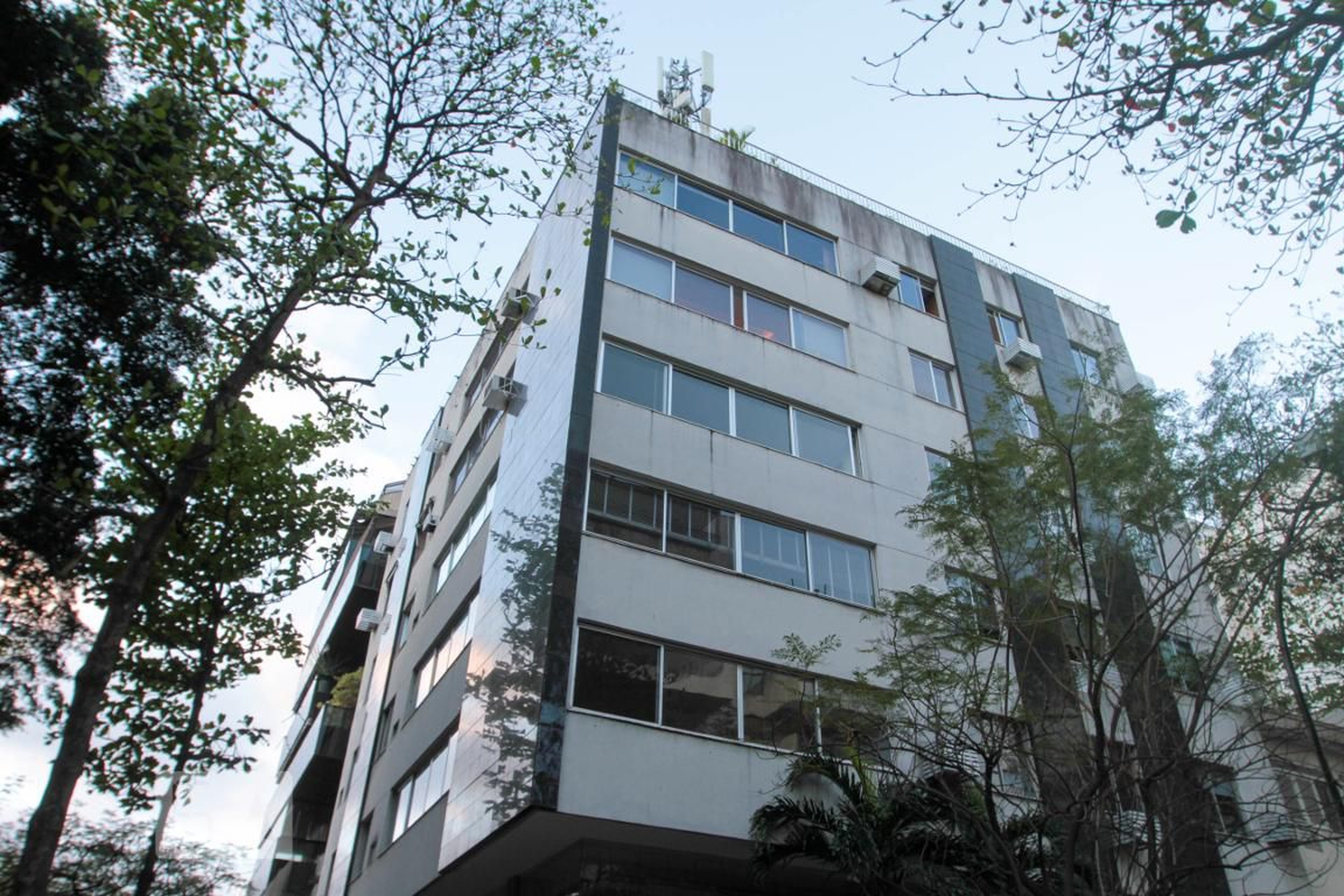 Fachada do Prédio Condomínio Visconde de Taunay