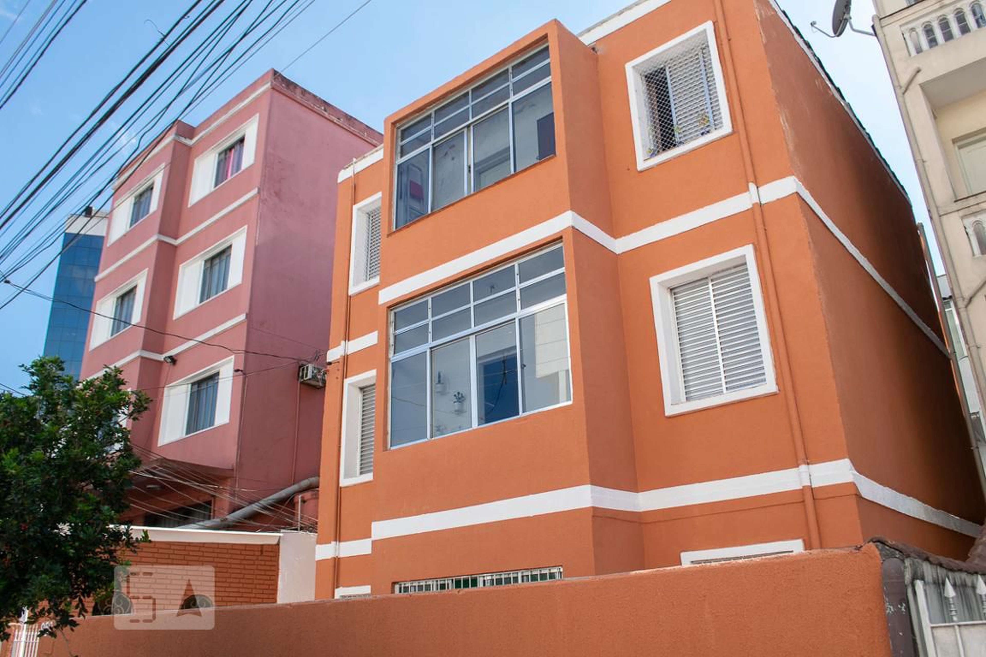 fachada Condomínio em Avenida Leôncio de Magalhães, 950