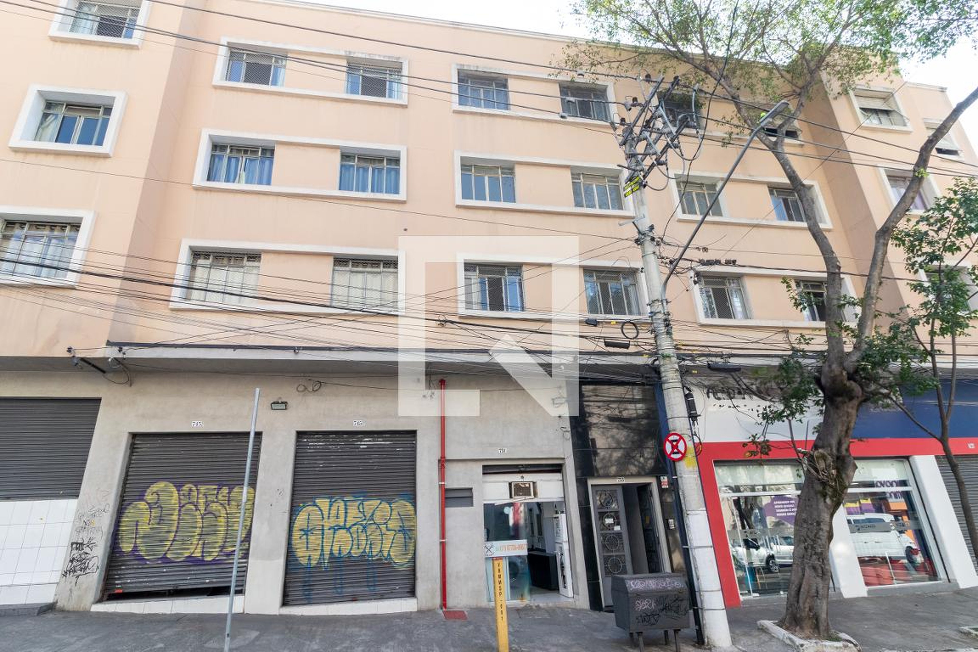 Fachada Condomínio Nicolas Michel Degreas