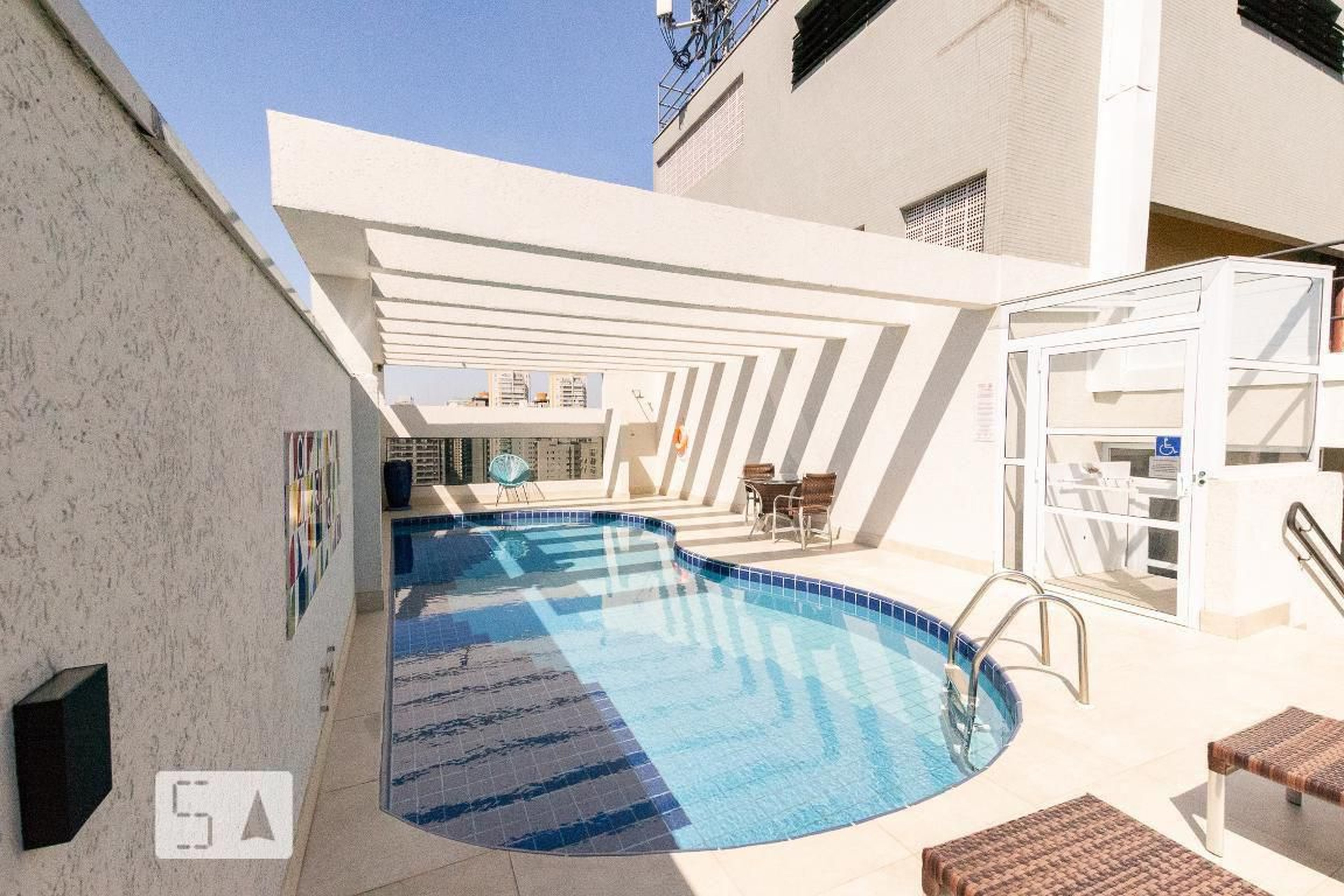 Piscina - Mercure Hotels