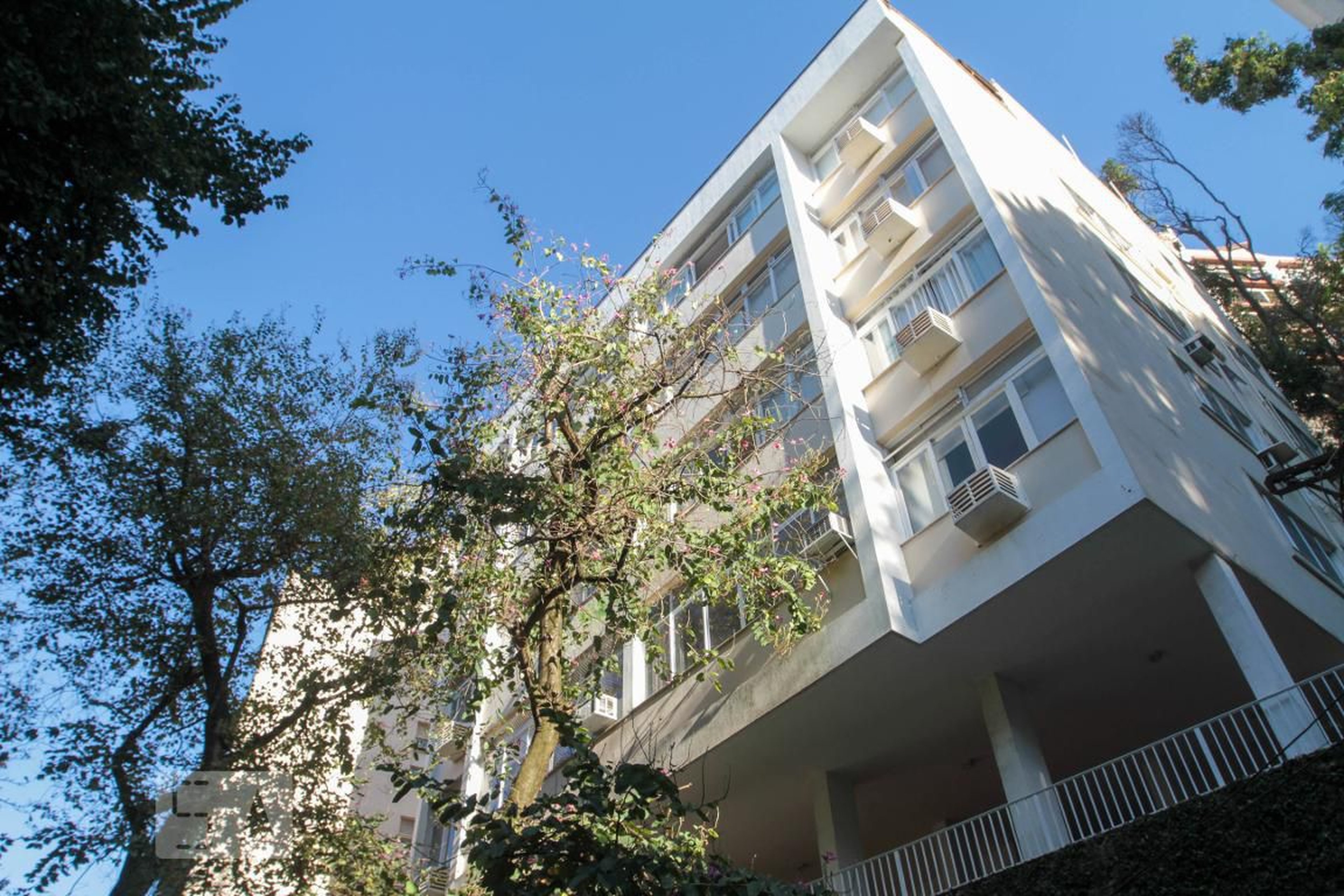 Fachada do Prédio Edifício Flamboient