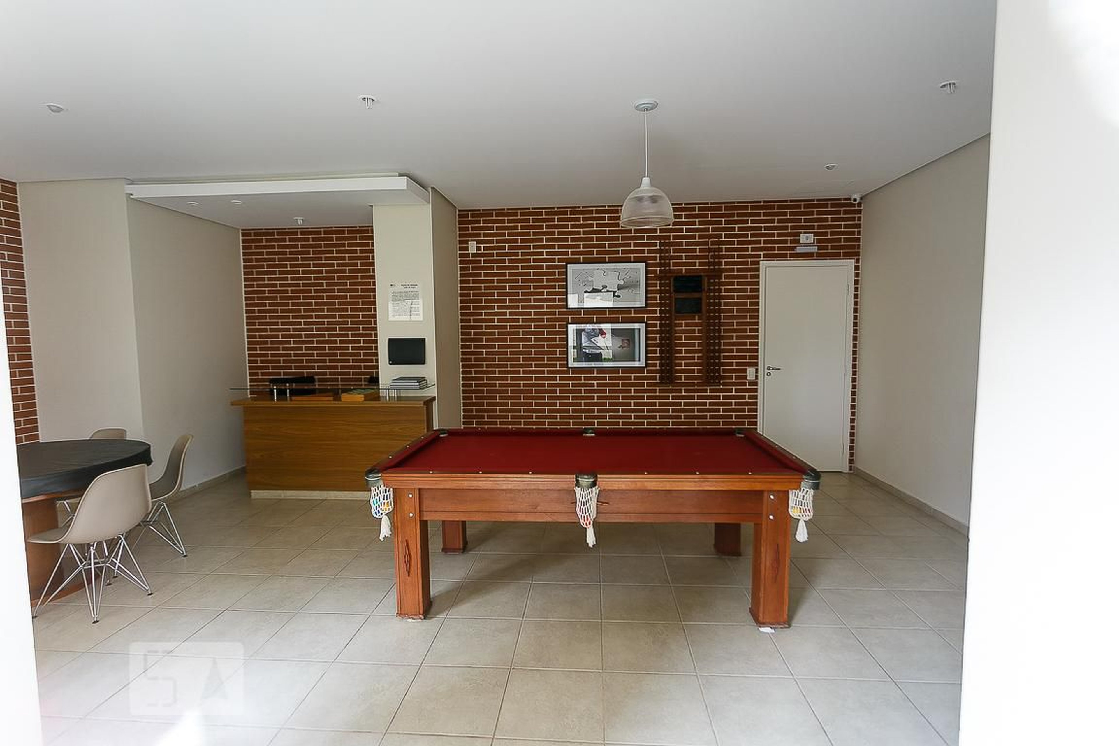 Sala de Jogos - Cores Vermelho