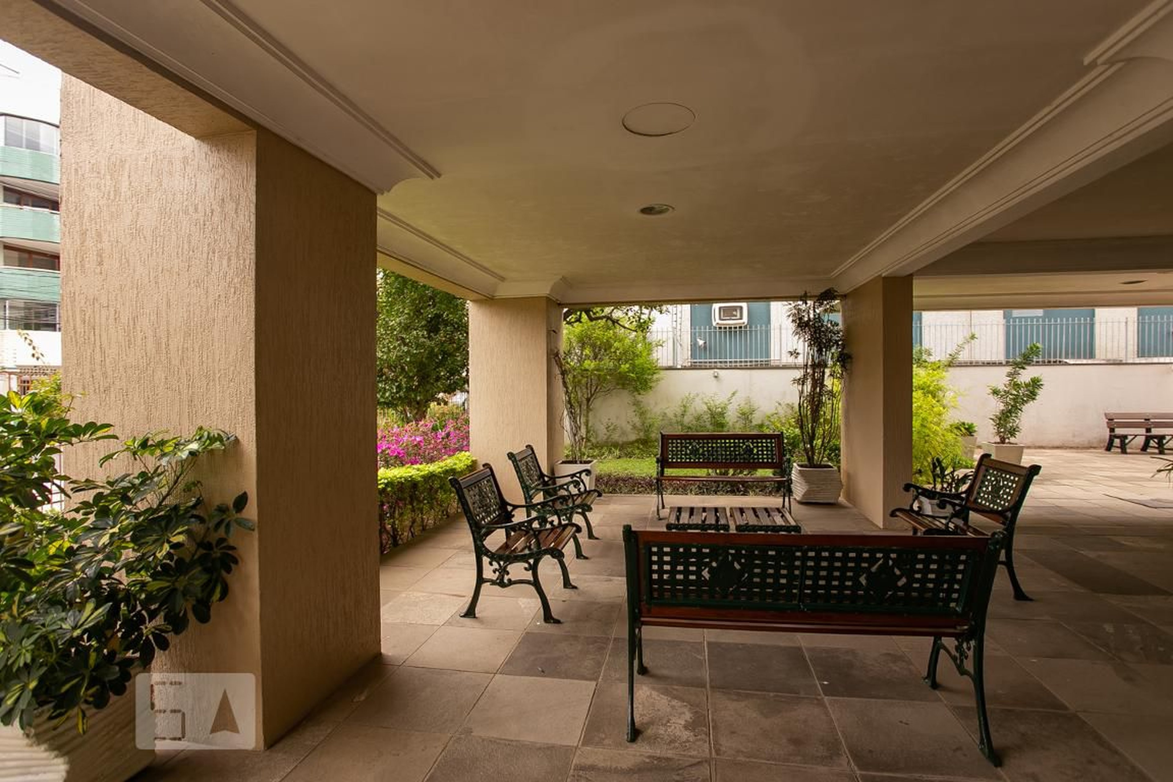 Área comum - The First