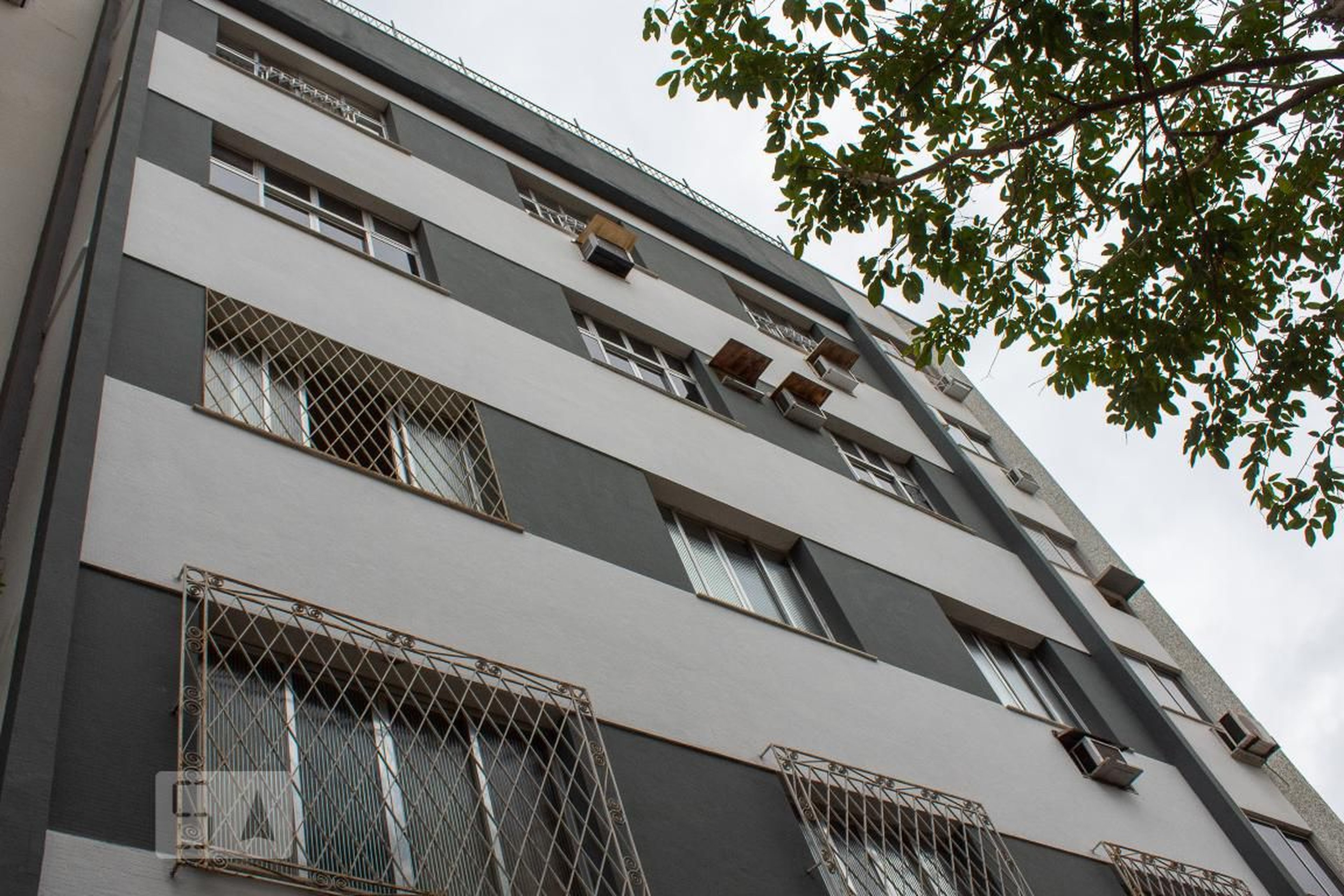 Fachada do Condomínio Edifício Tangará