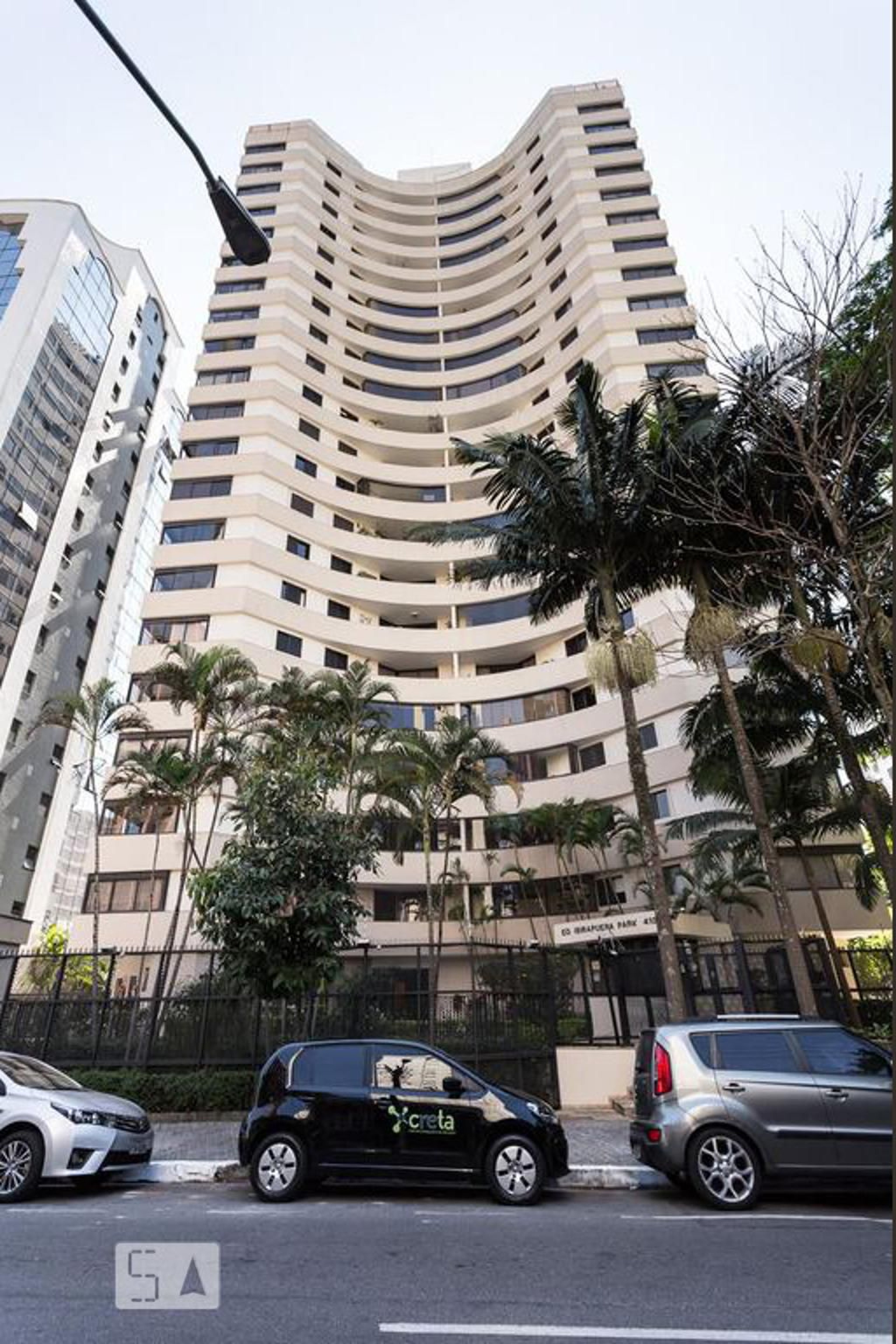 Fachada do Prédio Condomínio Ibirapuera Park