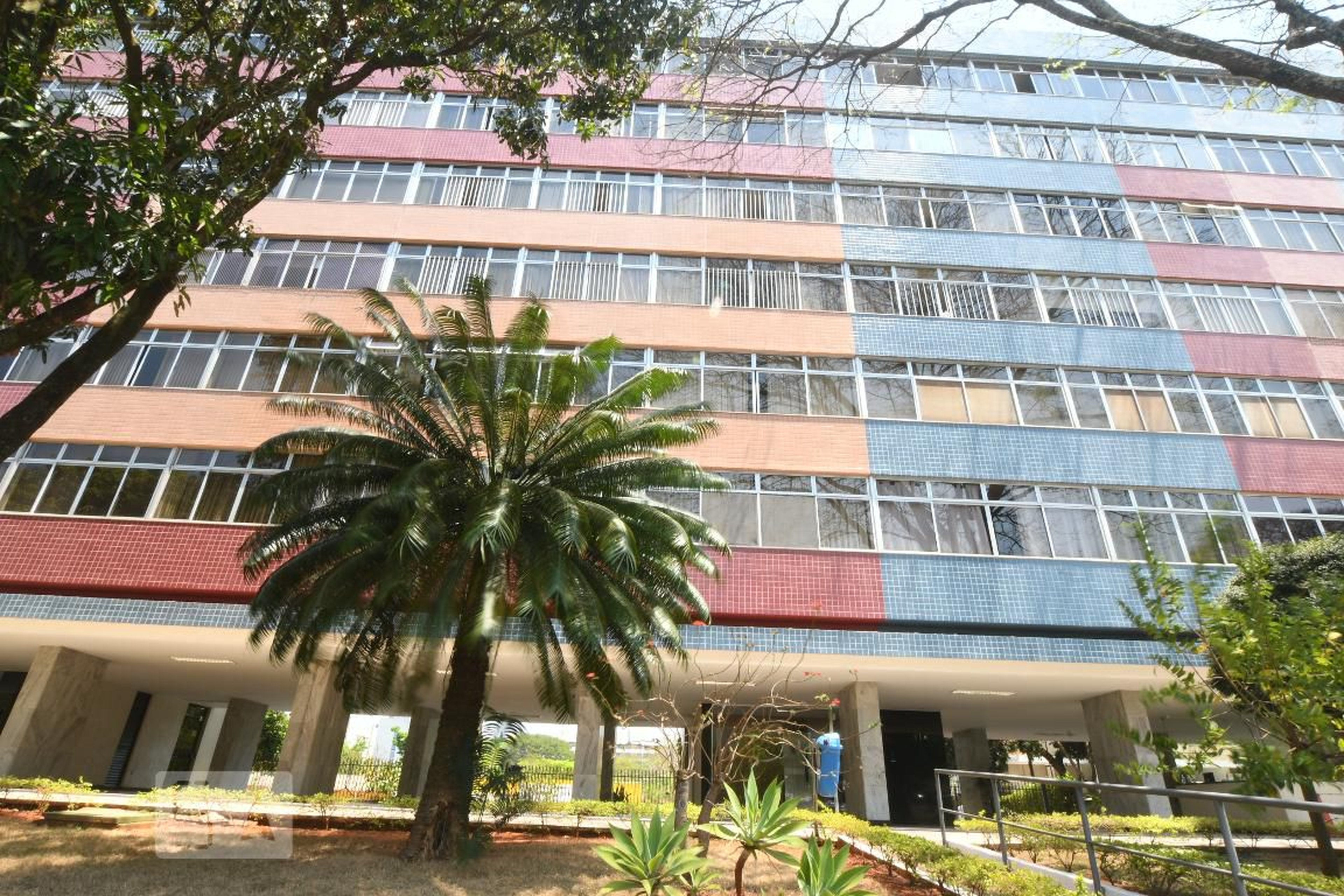 Fachada Condomínio em Sqs 214, Bloco F